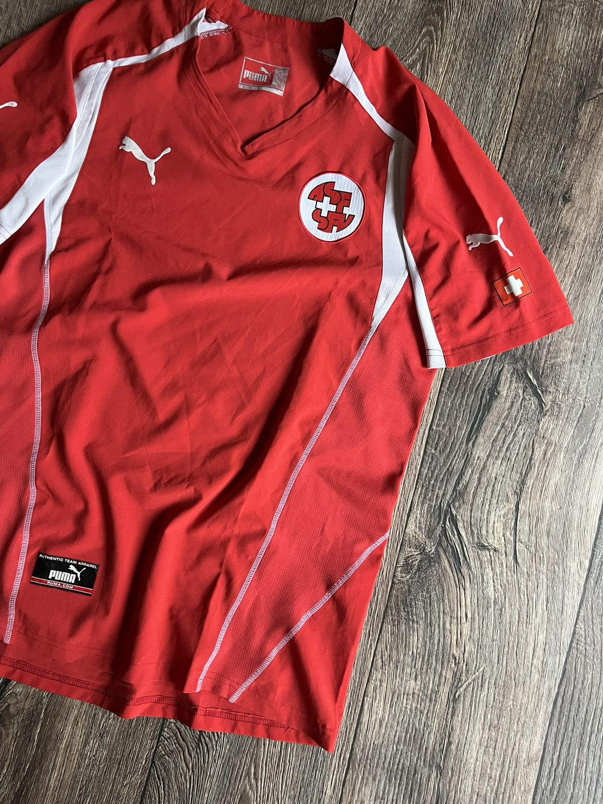 Puma × Vintage Vintage PUMA Switzerland Home Football Jersey 2004-2006 FIFA Size US L / EU 52-54 / 3 - 2 Thumbnail