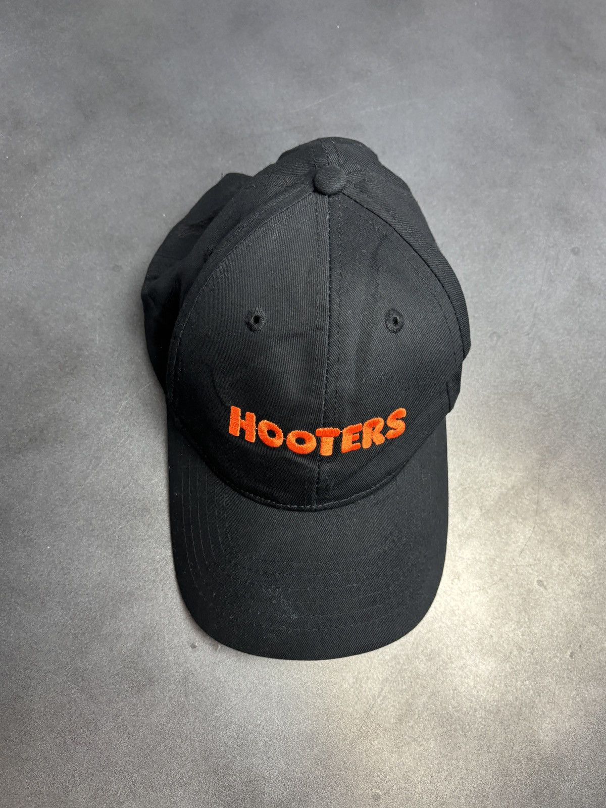 Vintage Vintage Hooters Hat 1990s 2000s Velcro Strap Back Y2K Sports Size ONE SIZE - 1 Thumbnail