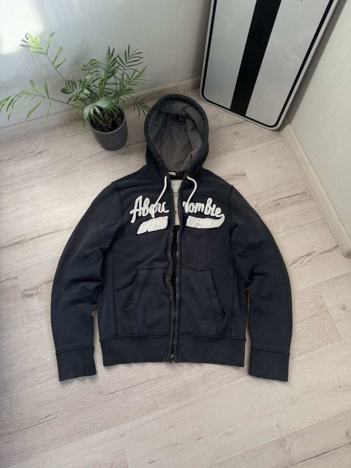 90s abercrombieアバクロ ギミック シェルジャケット テックy2k VTG 90s Y2K Abercrombie & Fitch Sweatshirt Hoodie Chenille
