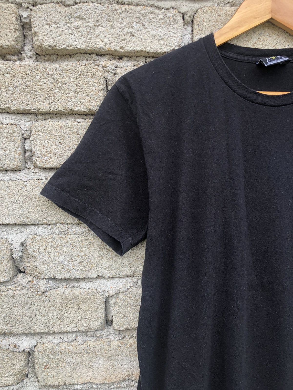 Blind Skateboards Vintage Y2K Pyramid Country Skateboard Backhit Tshirt Size US M / EU 48-50 / 2 - 10 Thumbnail