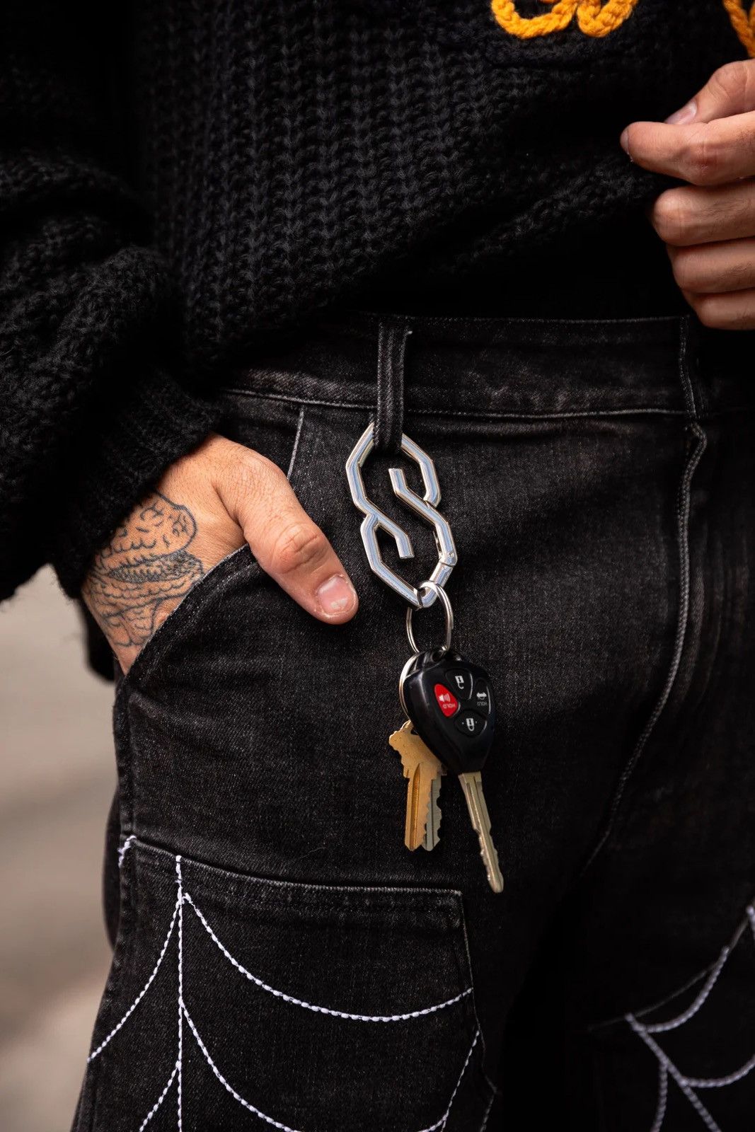 Other STAINLESS STEEL ‘COOL S’ KEY CARABINER Size ONE SIZE - 1 Thumbnail