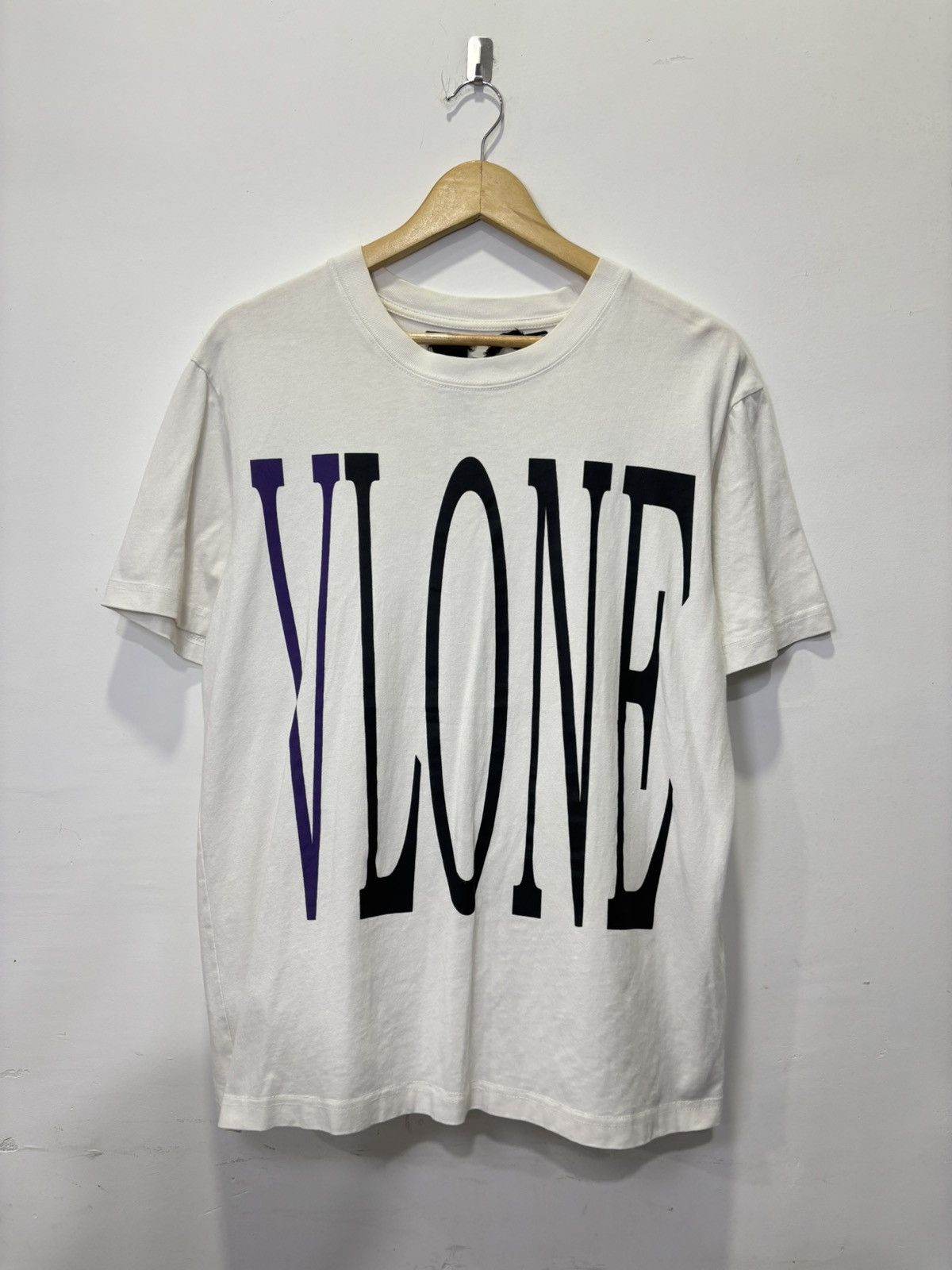 Vlone Vlone Tshirt Size US M / EU 48-50 / 2 - 1 Thumbnail