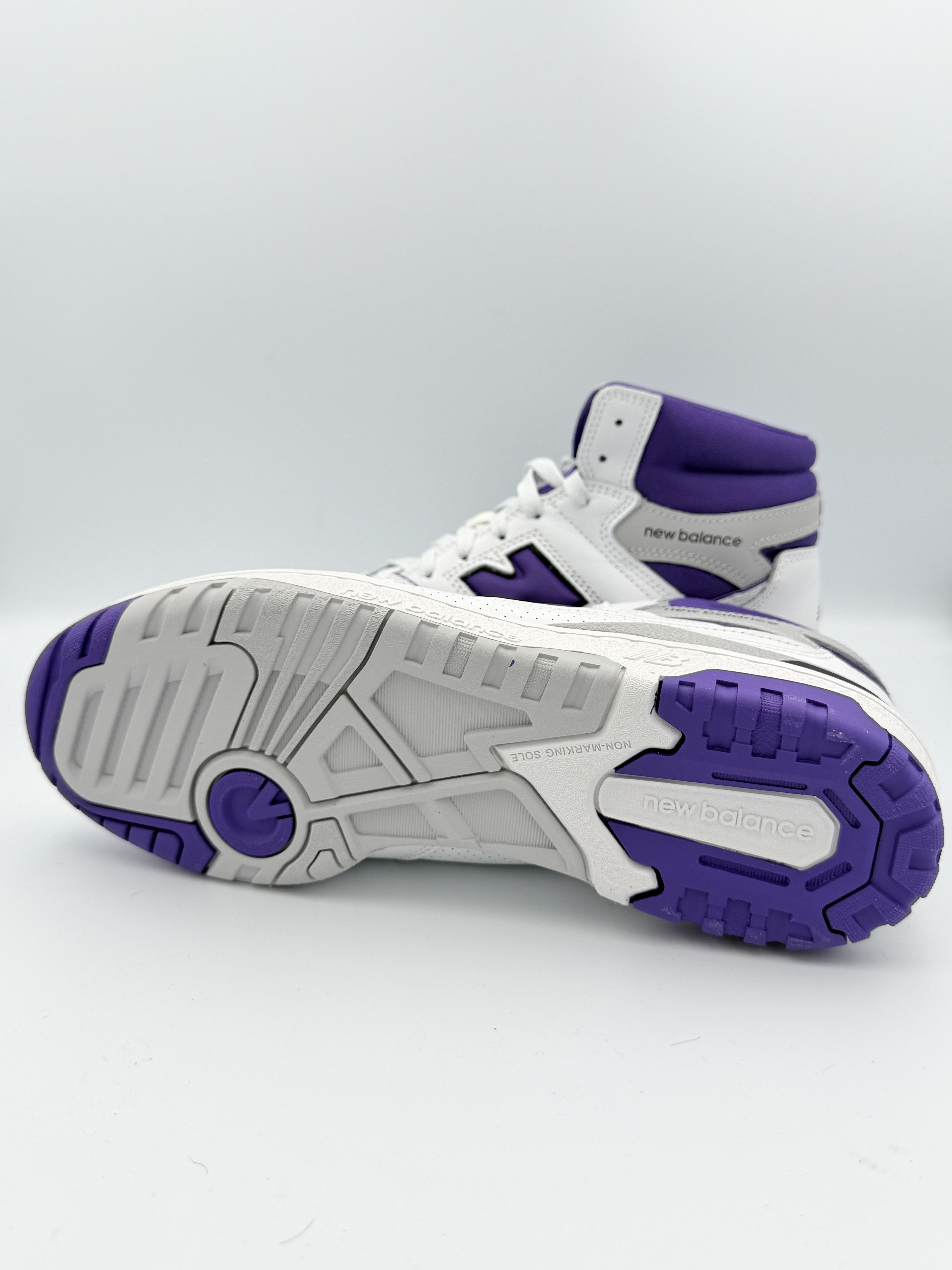 New Balance New Balance 650R Interstellar Purple White Size US 9.5 / EU 42-43 - 5 Thumbnail