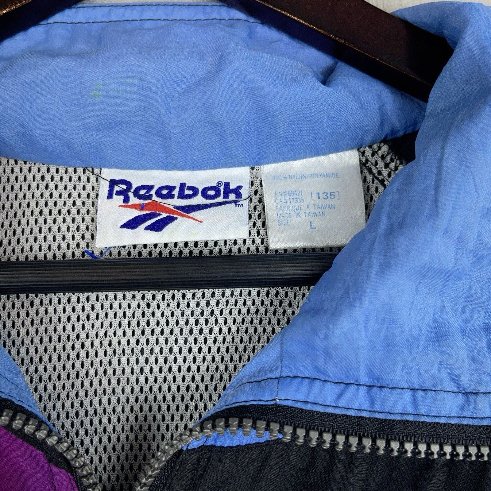 Reebok Vintage 90s Reebok Windbreaker Jacket Large Vector Logo Size US L / EU 52-54 / 3 - 5 Thumbnail