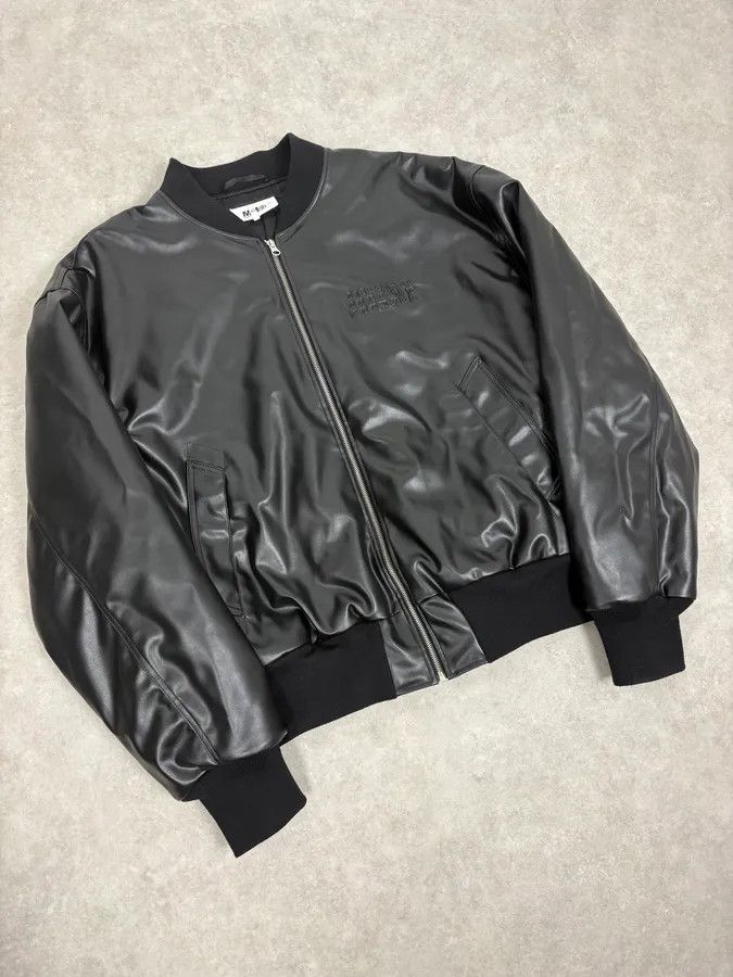Maison Margiela FW2023 Maison Margiela Black Bomber Jacket Faux Leather Calendar Emboss Size XL Size US XL / EU 56 / 4 - 4 Thumbnail