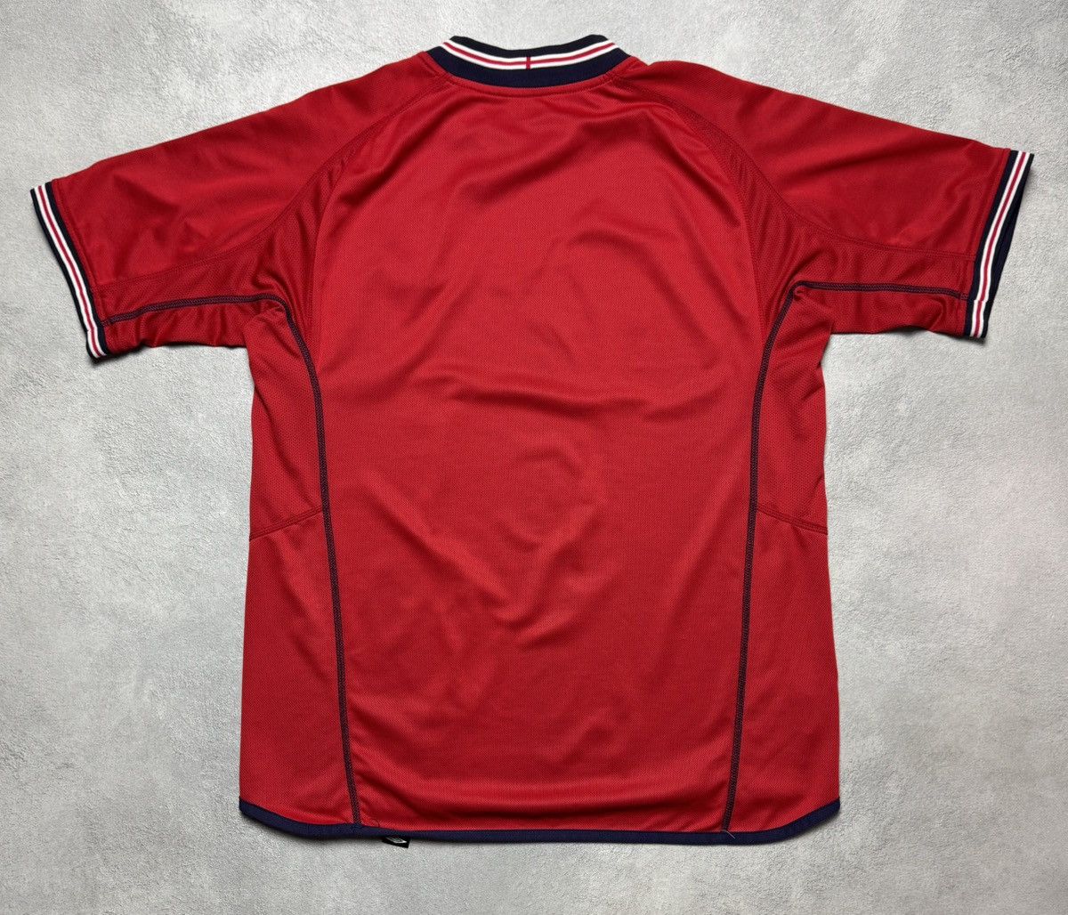 Umbro England 2002 2004 Home Football Shirt Soccer Jersey Umbro Size US XL / EU 56 / 4 - 2 Thumbnail