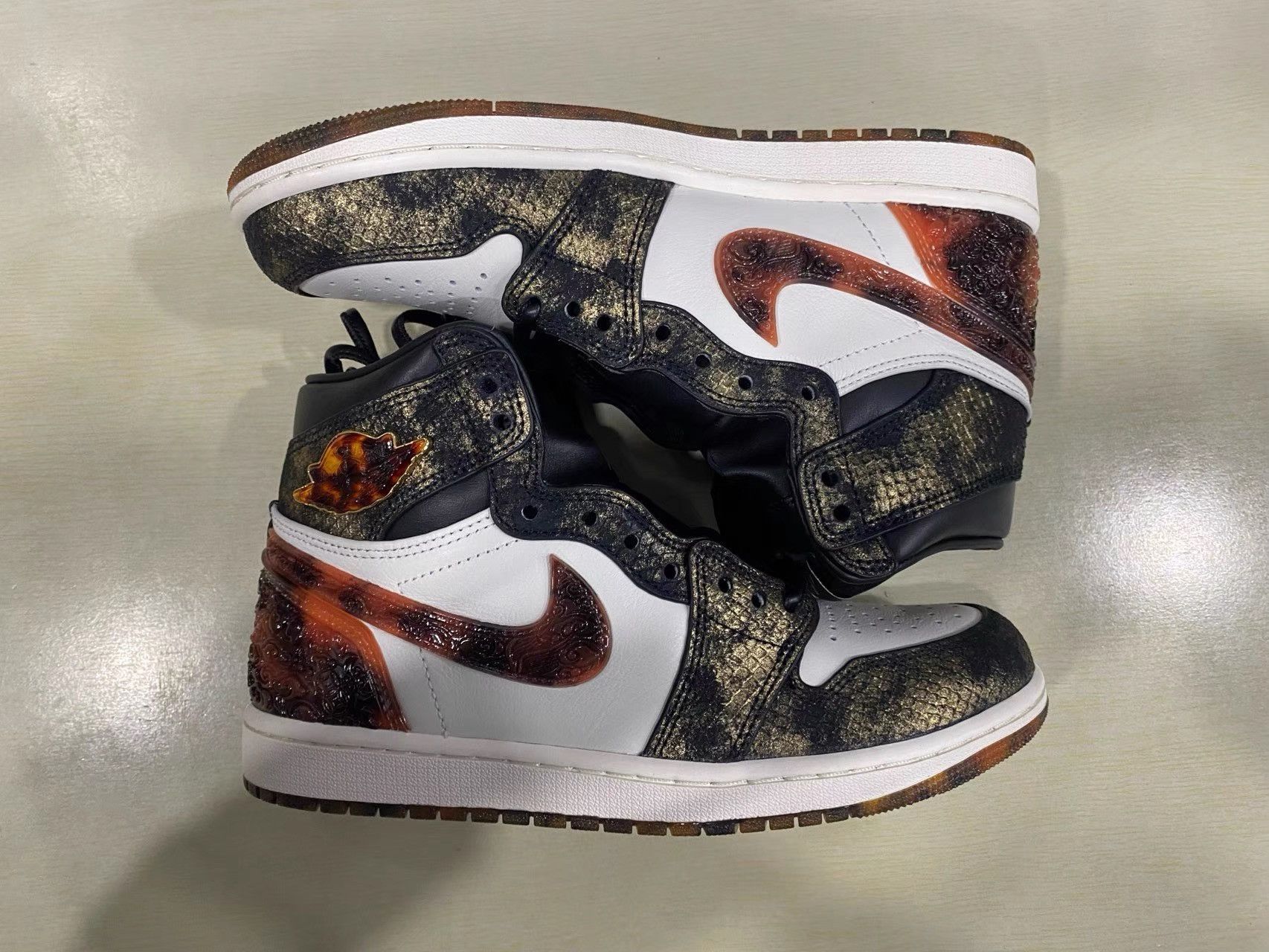 Nike Air Jordan 1 Xuanwu Snake Year Limited Sneakers K36 Size US 8 / EU 41 - 6 Thumbnail