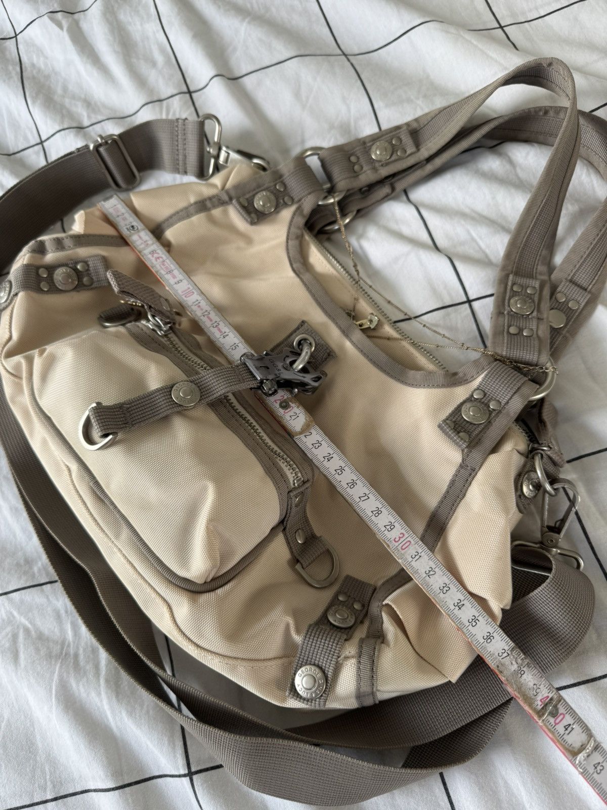 George Gina & Lucy × Japanese Brand Very Rare George Gina & lucy Y2k Alyx Bag Crossbody Handbag Size ONE SIZE - 22 Thumbnail