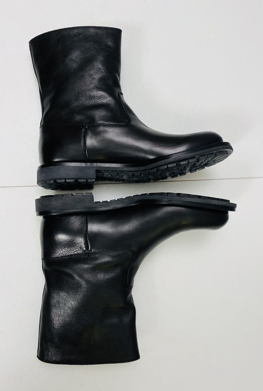 Gucci Gucci 🇮🇹 black calf commando sole logo heel ankle boots 9 NEW Size US 9 / EU 42 - 8 Thumbnail