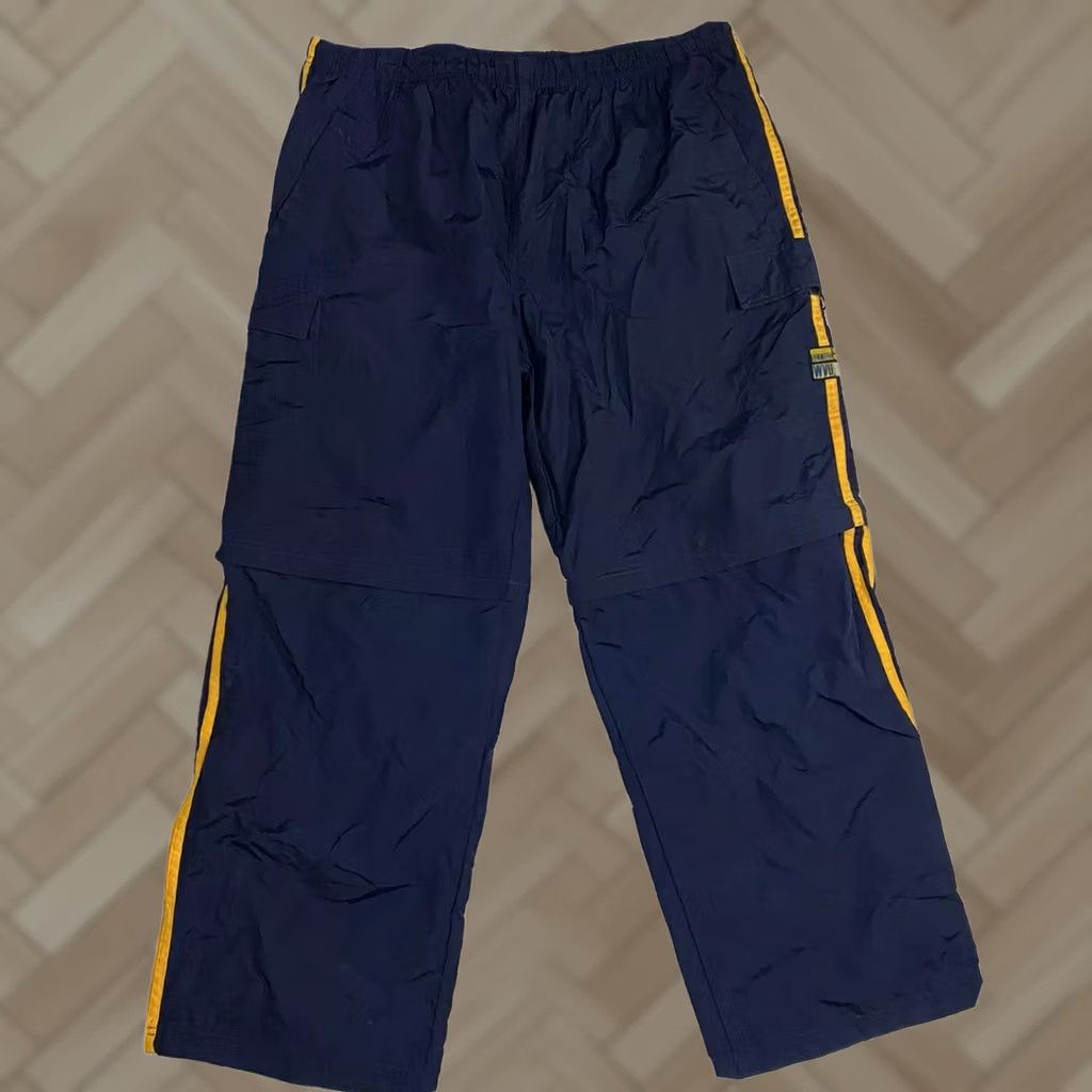 Starter VINTAGE West Virginia University Starter Windbreaker Convertible Pants/Shorts sz XL Black Mens Size US 36 / EU 52 - 1 Thumbnail