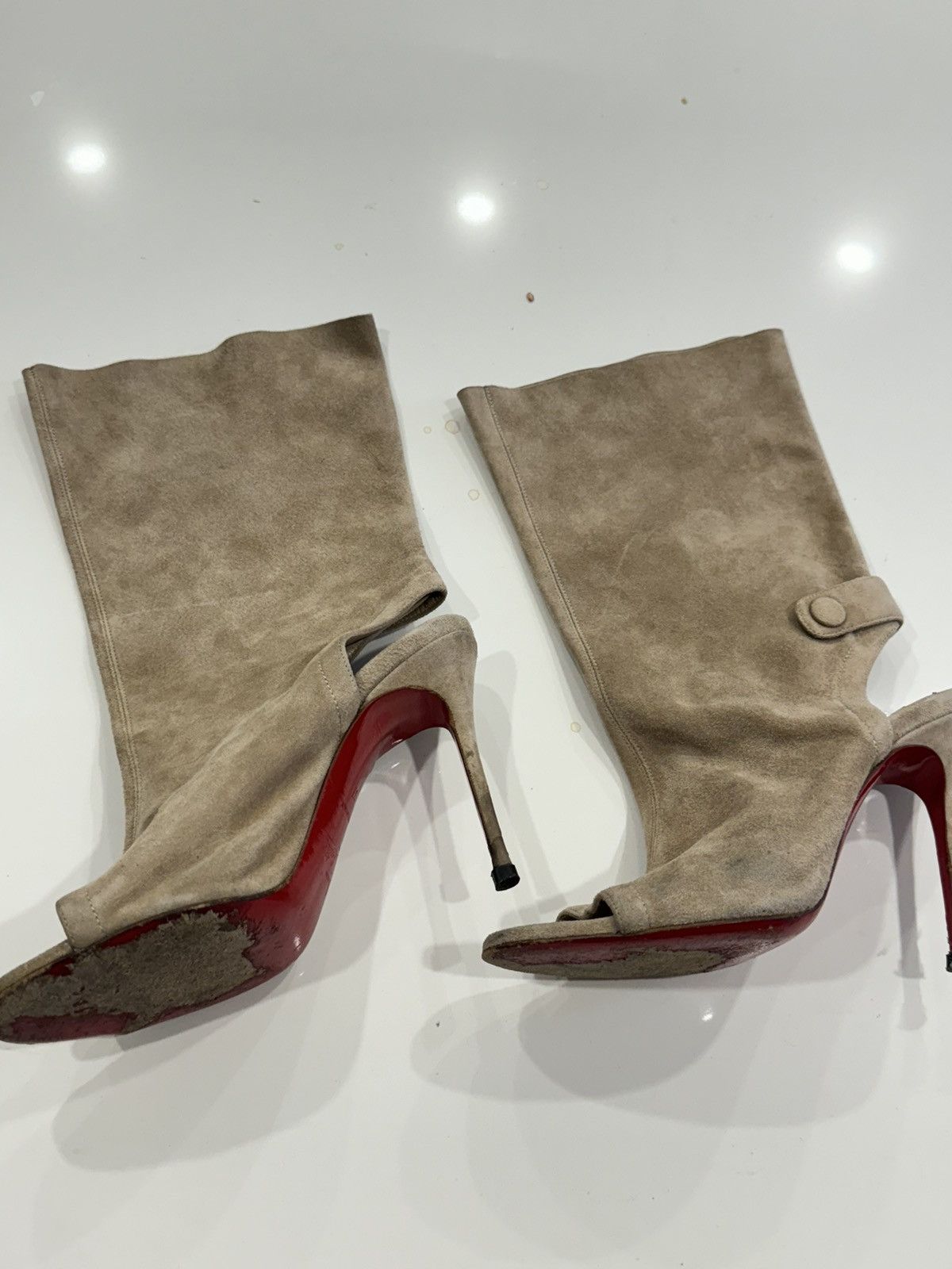 クリスチャン　ルブタン37 Christian Louboutin 37 (6.5 us)