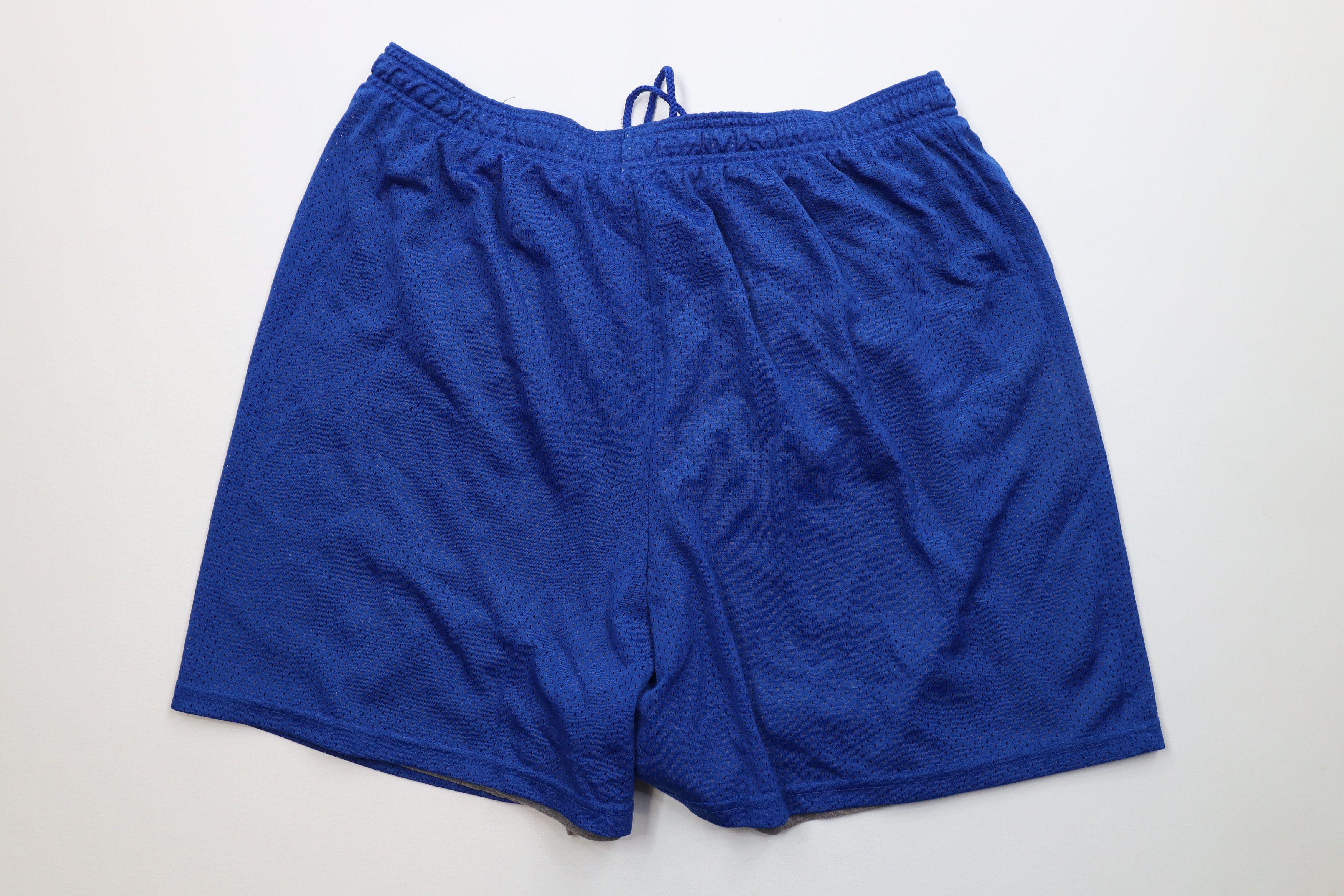 Vintage Vintage 90s Y2K Streetwear Lined Mesh Shorts Royal Blue Size US 36 / EU 52 - 9 Thumbnail