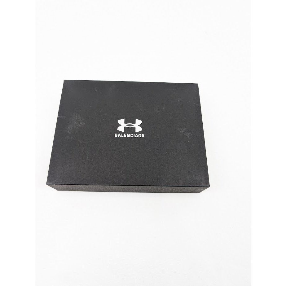 Balenciaga × Under Armour o1rshd1 Q:3 / Size: OS Smooth Leather Cardholder in Black Size ONE SIZE - 10 Thumbnail