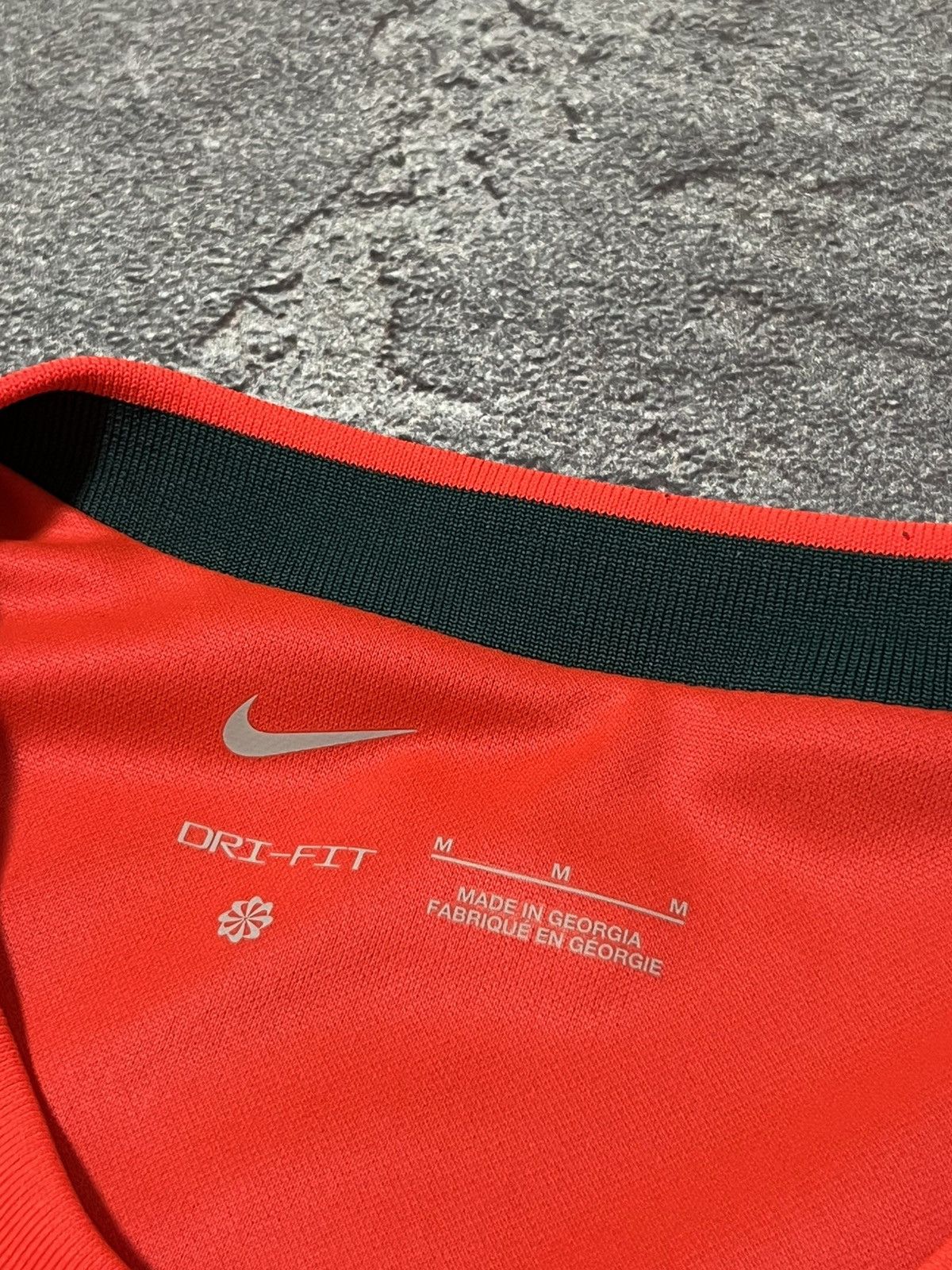 Nike Nike Liverpool 2021-2022 Home Soccer Jersey Shirt Size US M / EU 48-50 / 2 - 6 Thumbnail
