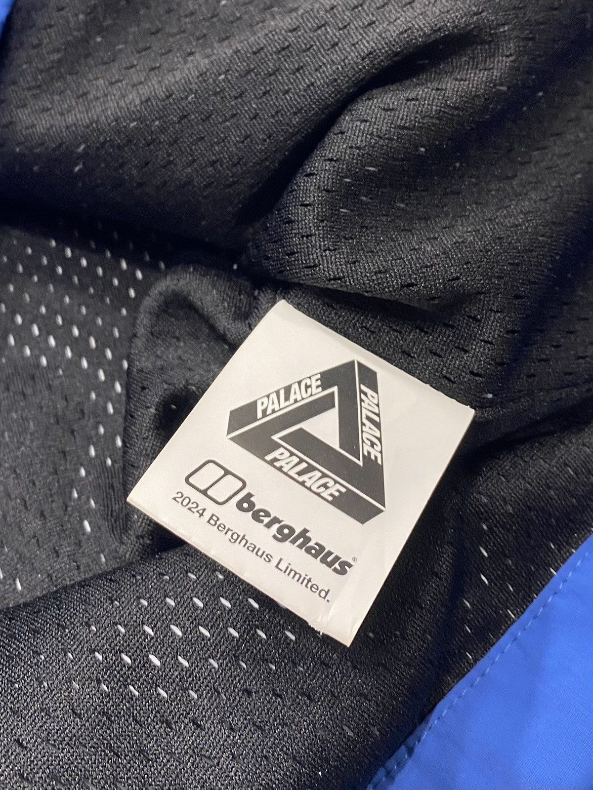 Palace Palace Berghaus Tempest II Jacket Cobalt Blue (SS24) Size US M / EU 48-50 / 2 - 8 Thumbnail