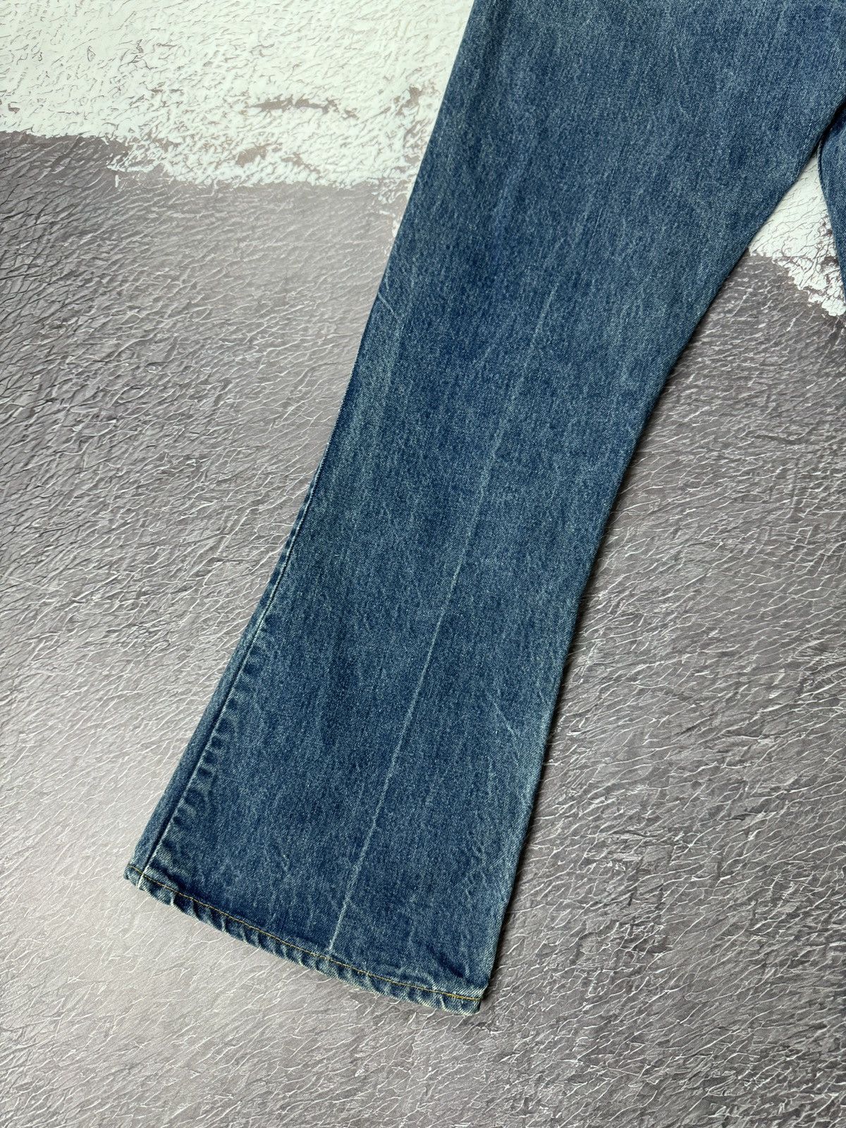 Levi's Levi’s vintage 90s blue faded orange tab flared jeans Size US 36 / EU 52 - 13 Thumbnail
