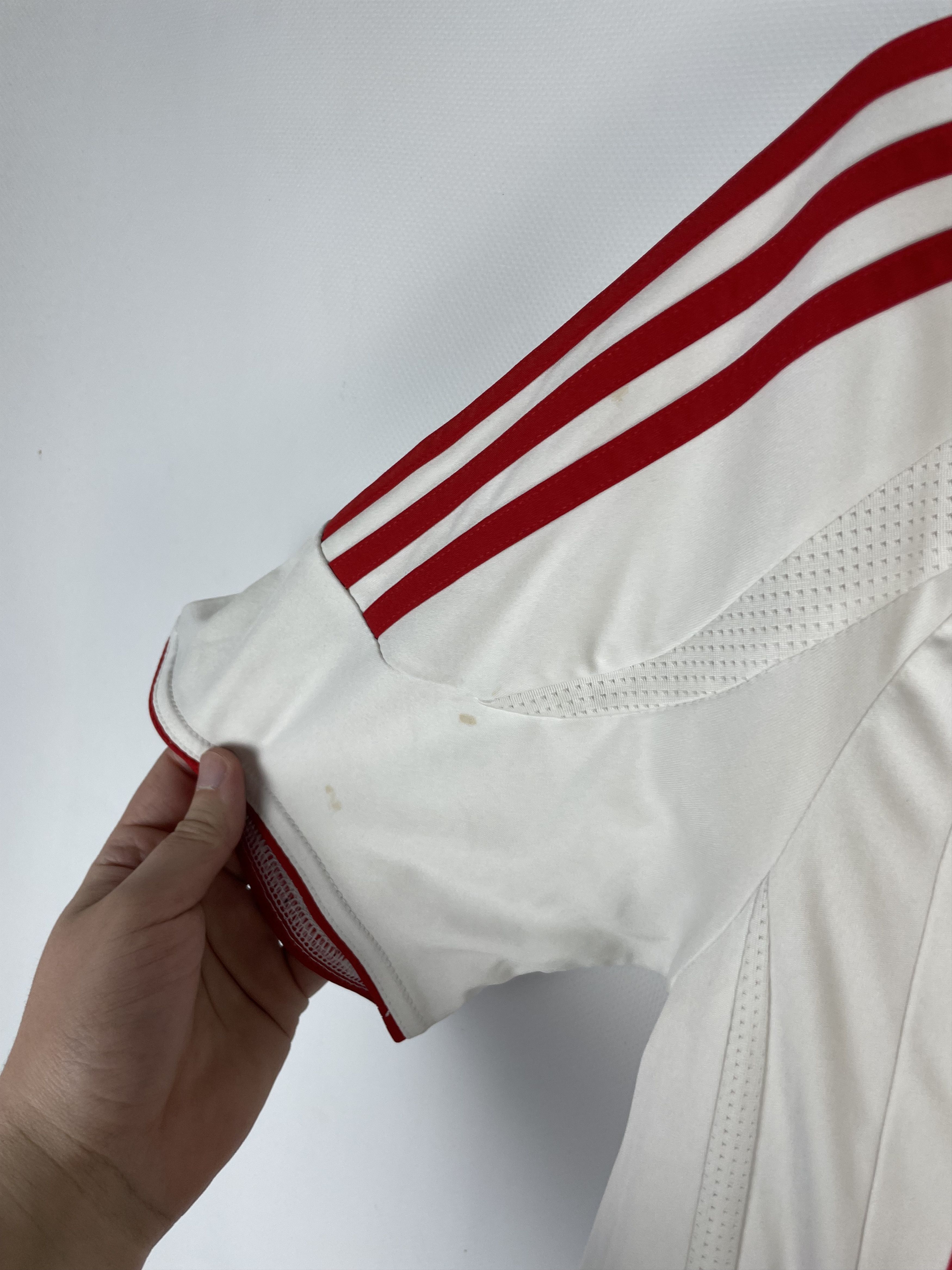 Adidas Adidas Hamburg Home Soccer Football Retro Jersey Size US S / EU 44-46 / 1 - 8 Thumbnail