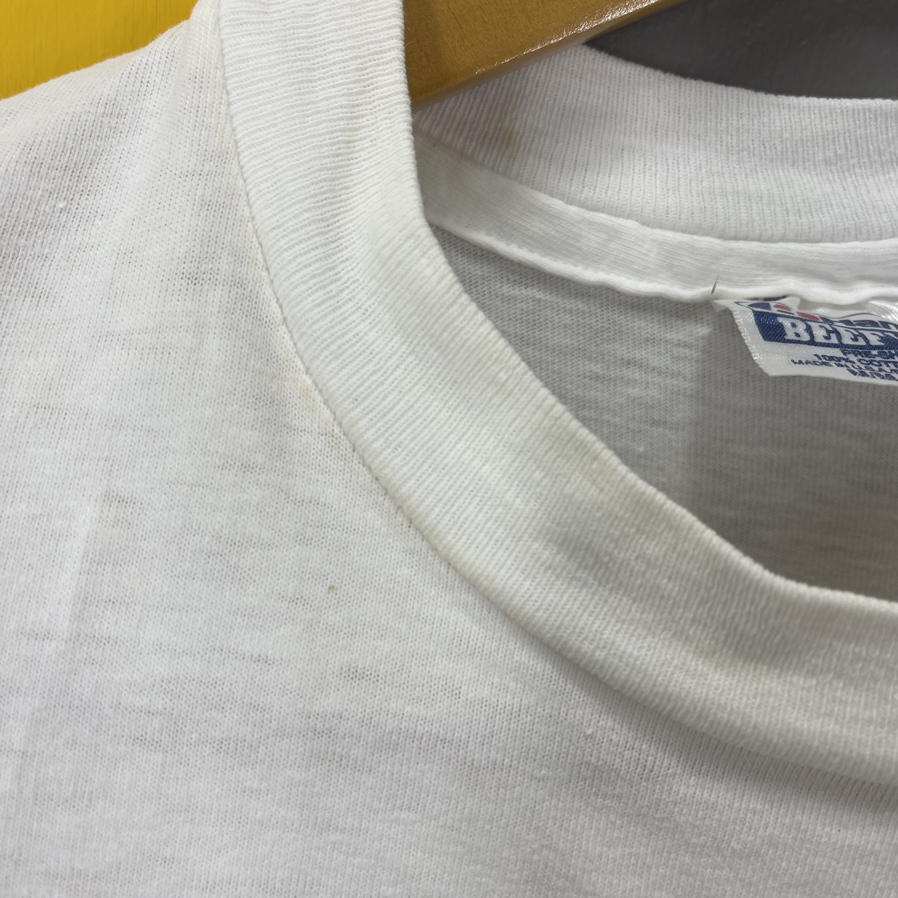 Hanes 90s Vintage HAWAII by HANES Crew Neck T Shirt #1744/07 Size US M / EU 48-50 / 2 - 6 Thumbnail