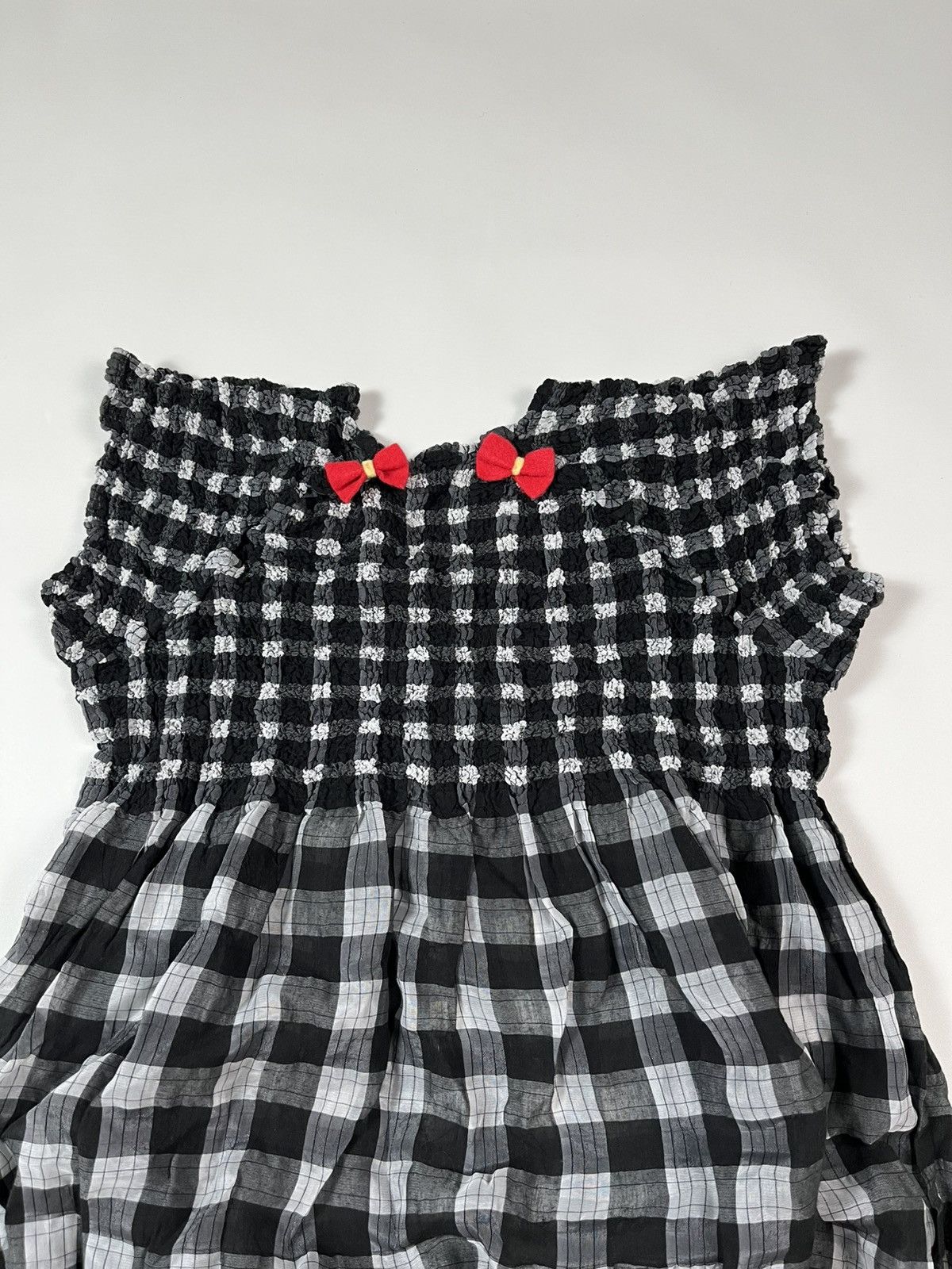 Issey Miyake × Pleats Please Issey Miyake Me ISSEY MIYAKE SLEEVELESS CUT AND SEW Size ONE SIZE - 4 Thumbnail