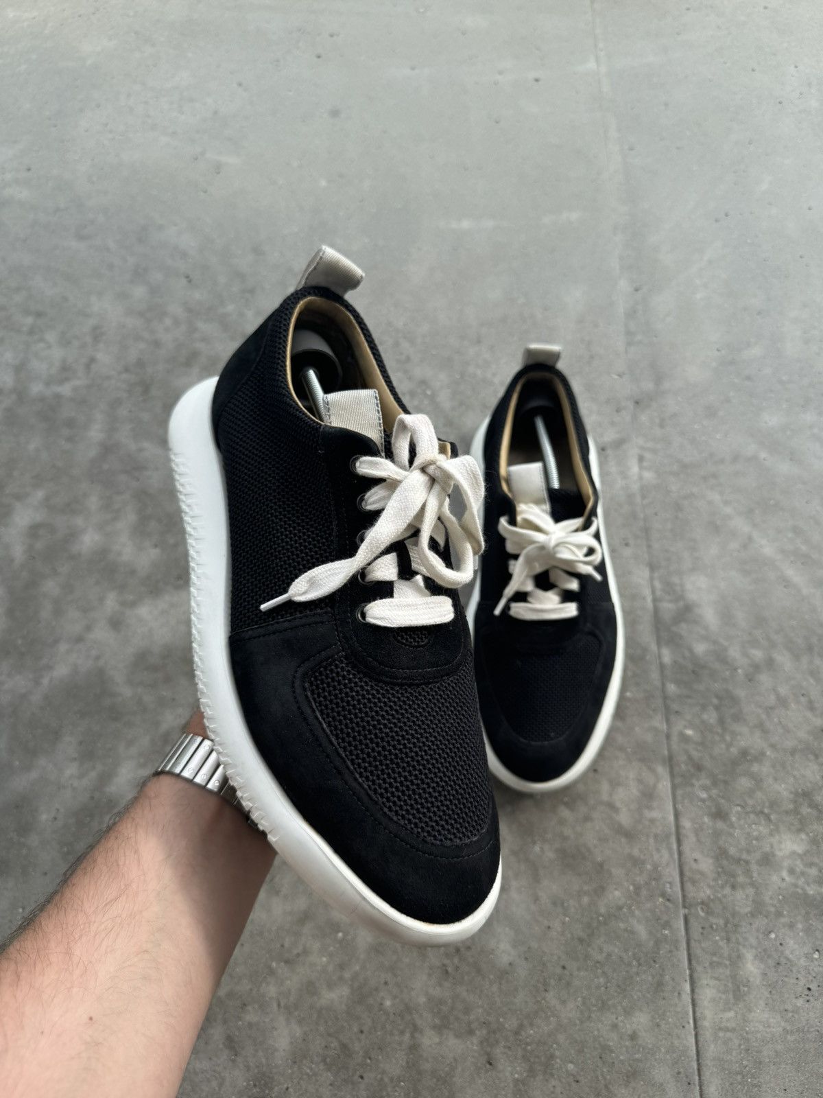 Hermes Hermes Paris France Designer Low-Top Sneakers luxury Size US 10.5 / EU 43-44 - 2 Thumbnail