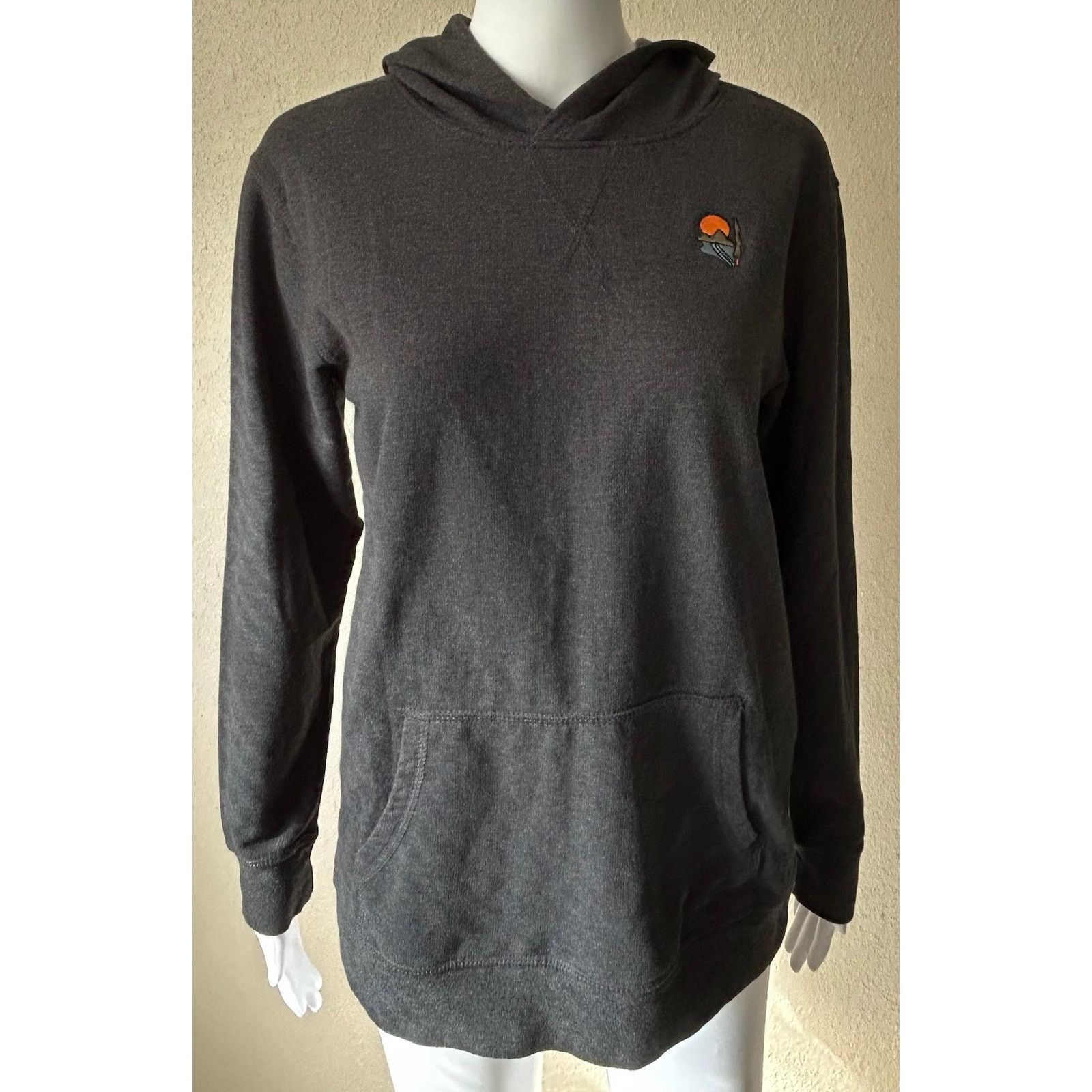 Threads 4 Thought Threads 4 Thought | Women’s Pullover Hooded Sweatshirt | 16 Size XXL / US 16-18 / IT 52-54 - 1 Thumbnail