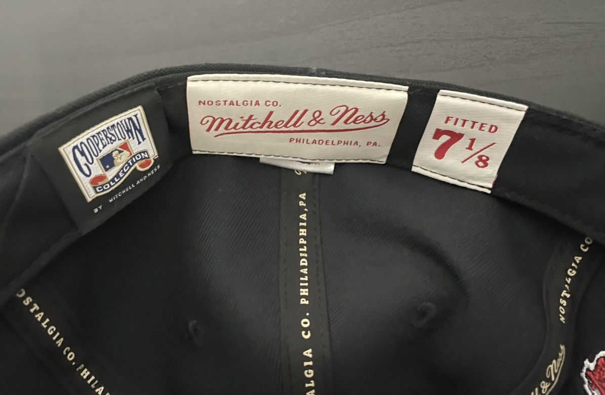 Mitchell & Ness New York Yankees MLB MN Topps 2001 Fitted Size ONE SIZE - 6 Thumbnail