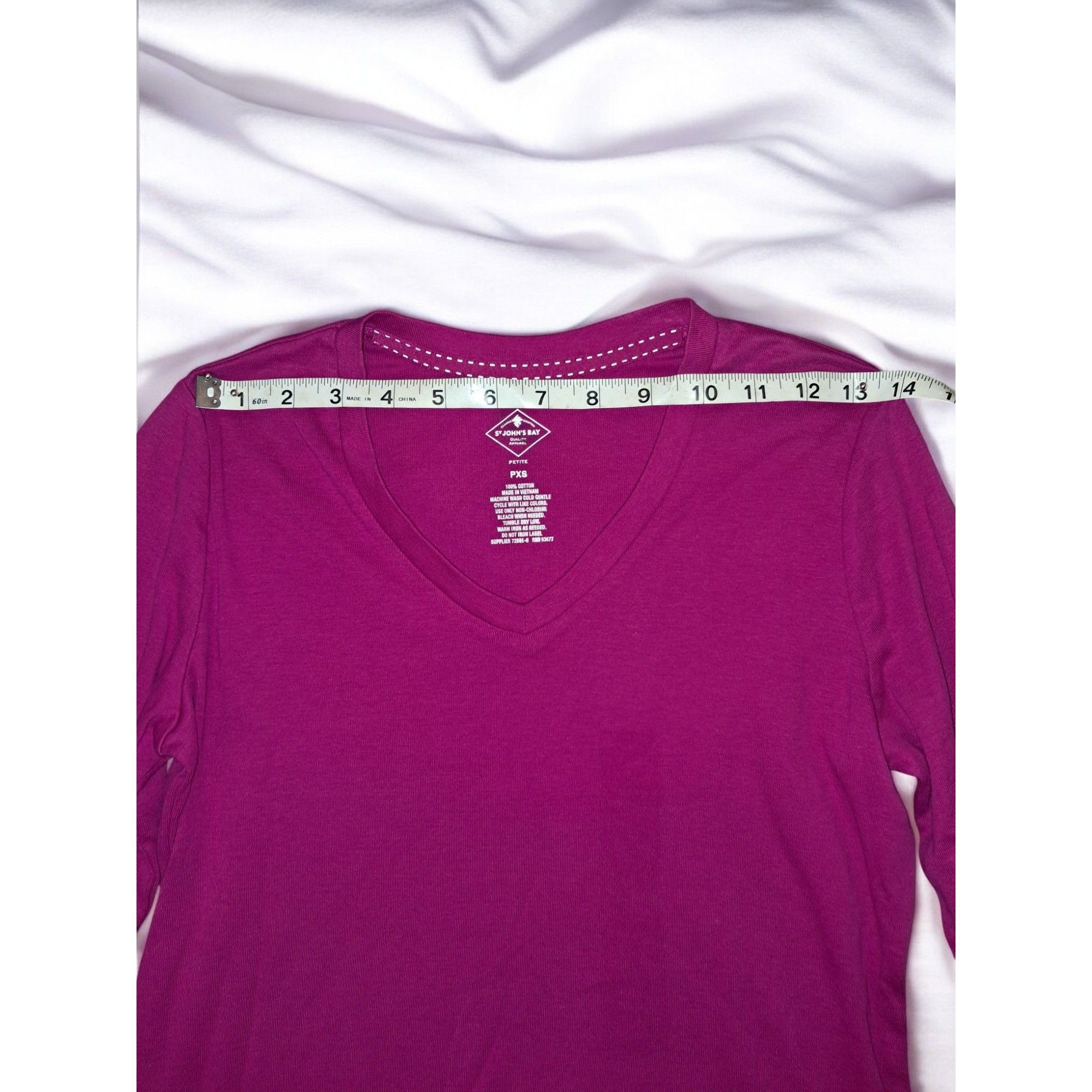 Designer St. John's Bay 3/4 Sleeve Pink V-Neck Size PXS T-shirt Size XS / US 0-2 / IT 36-38 - 5 Thumbnail