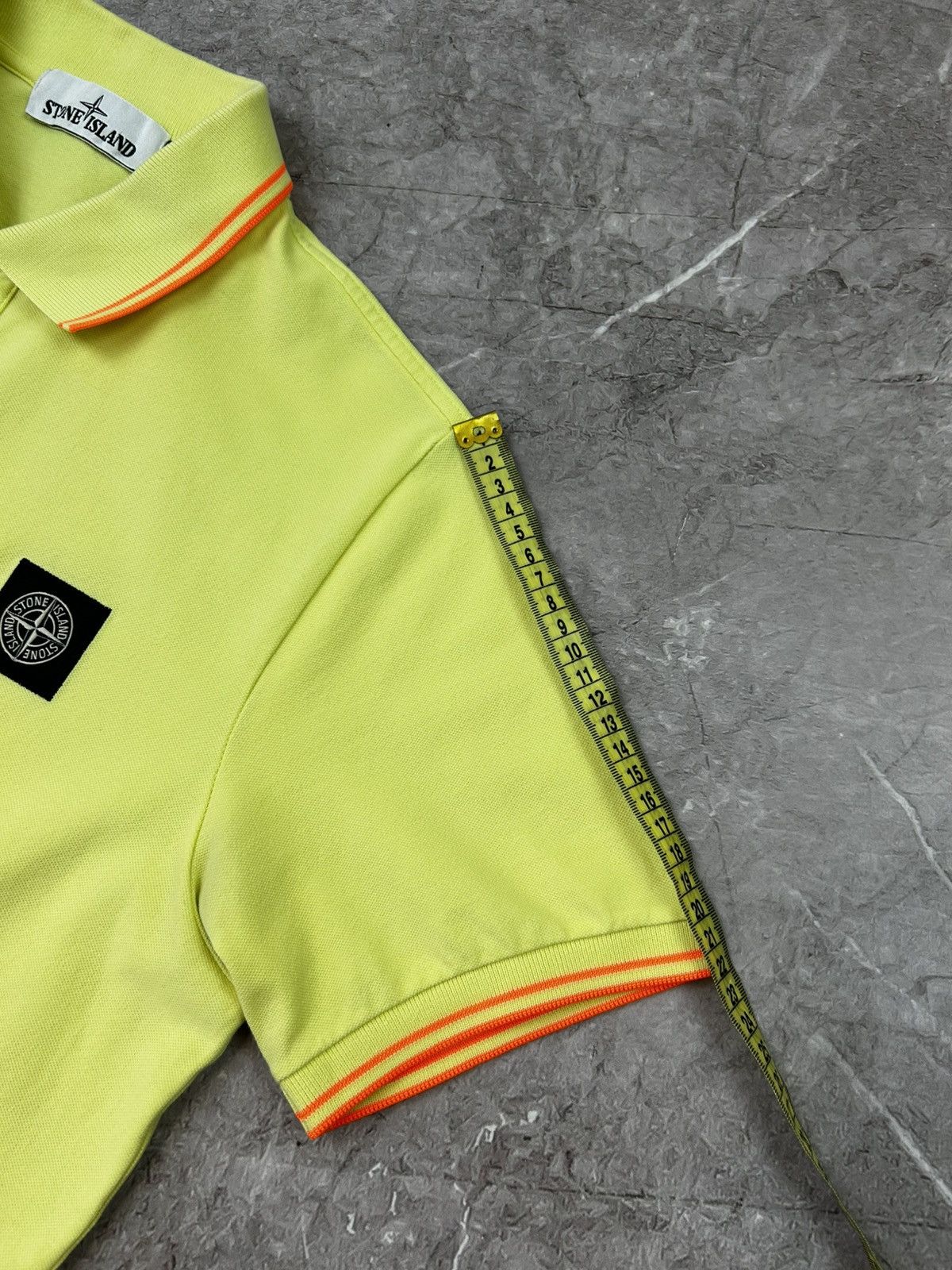 Stone Island Vintage Polo Stone Island Box Logo Tee Yellow T-shirt Size US M / EU 48-50 / 2 - 17 Thumbnail