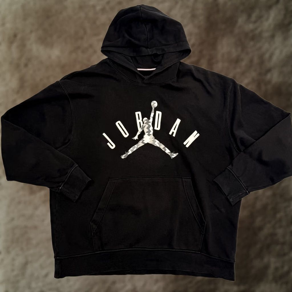 Jordan Brand Jordan Hoodie Mens XL Black Jumpman Logo Pullover Sweatshirt FD7415-010 Size US XL / EU 56 / 4 - 1 Thumbnail