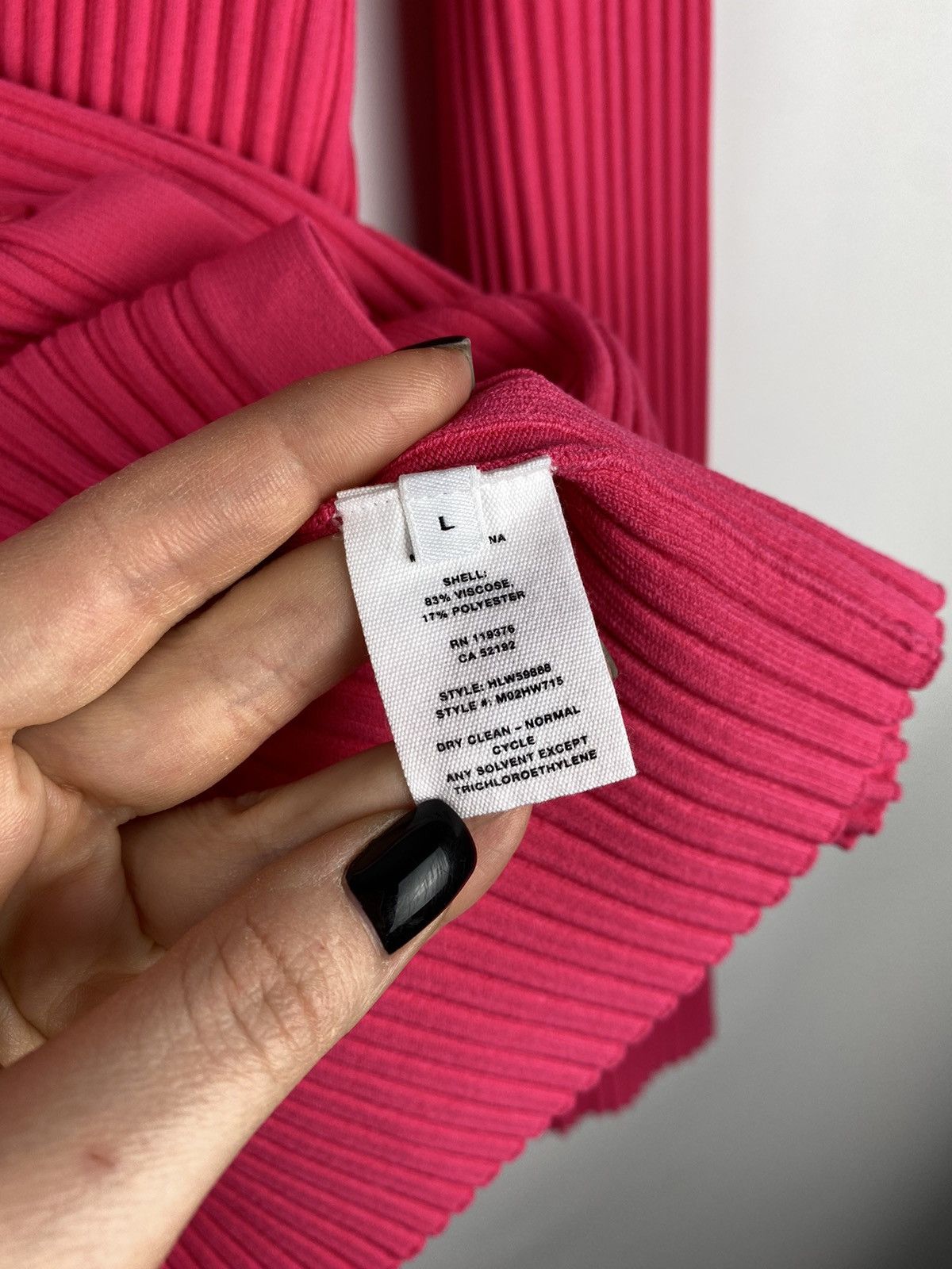 Helmut Lang Helmut Lang ladies pleated cardigan sweater size L Size L / US 10 / IT 46 - 11 Thumbnail