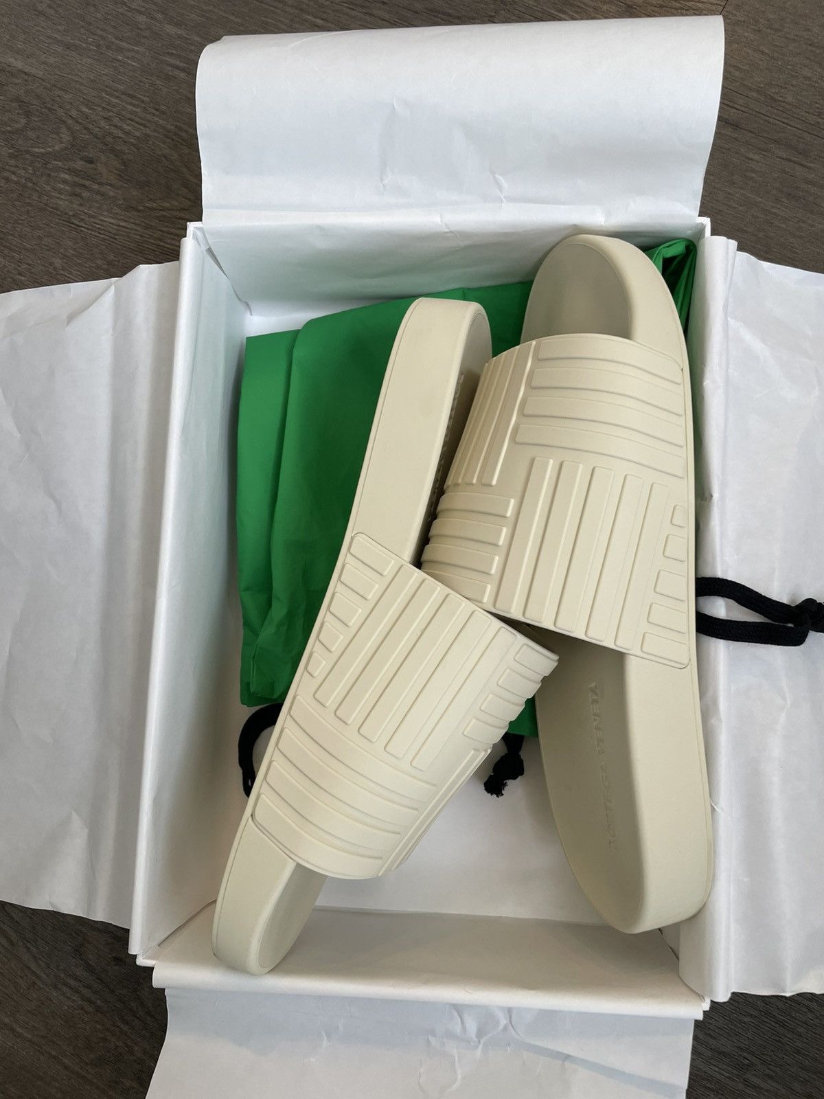 Bottega Veneta Bottega Veneta Slides Sea Salt Size US 9 / EU 42 - 6 Thumbnail