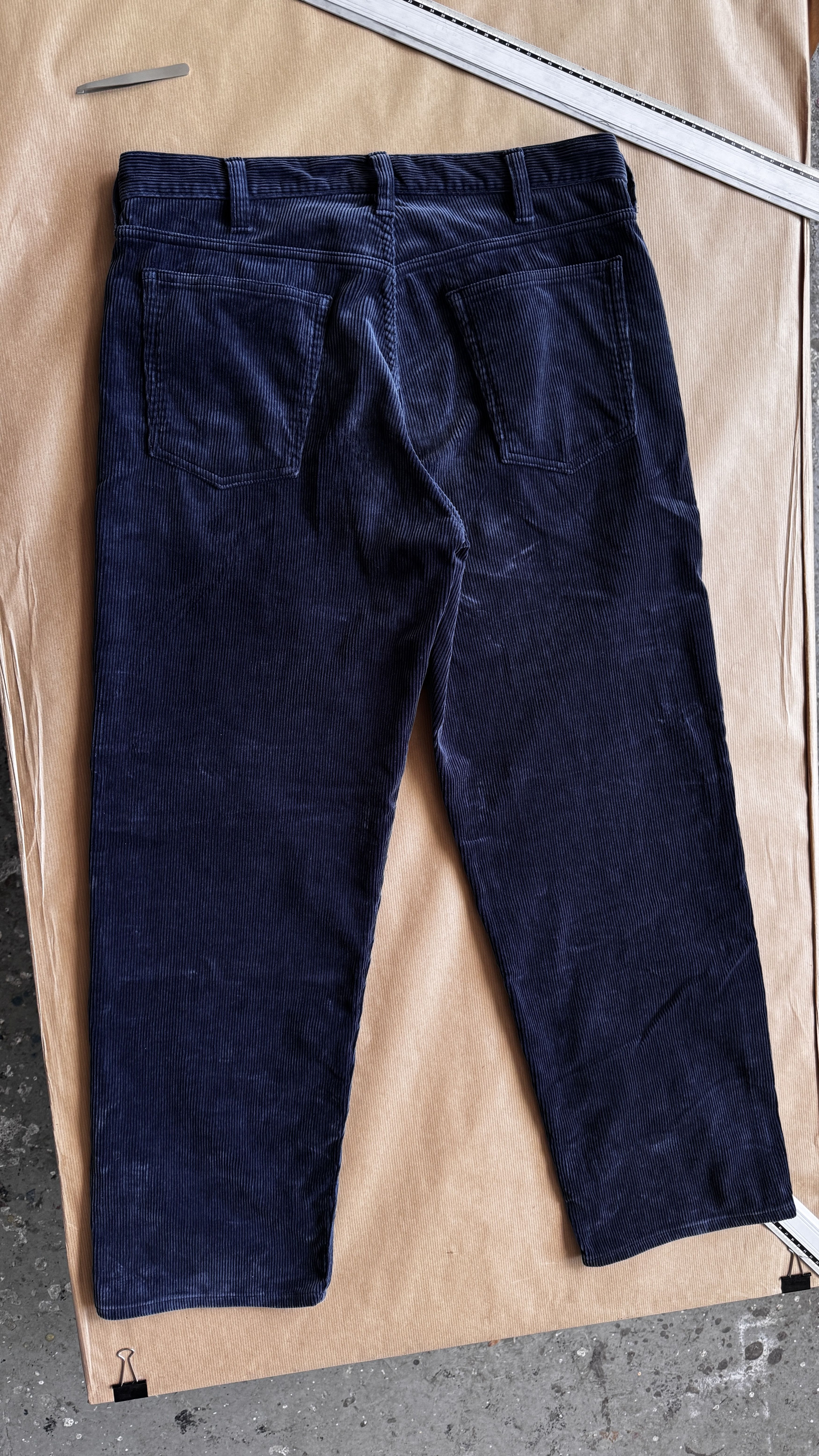 Auralee aa . L . WASHED CORDUROY 5P PANTS . A7AP03FN Size US 34 / EU 50 - 10 Thumbnail