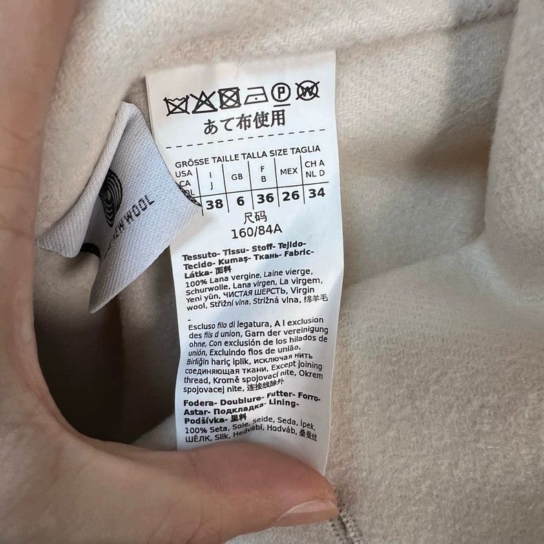 Max Mara Max Mara Double-breasted wool coat with lapels Size M / US 6-8 / IT 42-44 - 4 Thumbnail