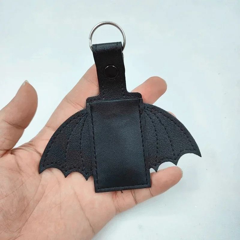 Japanese Brand × Vintage Bat Lipstick Lip Gloss Bag Size ONE SIZE - 5 Thumbnail