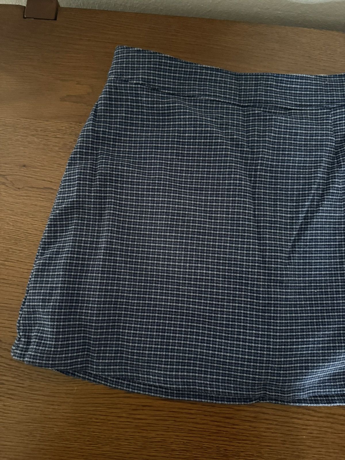 Hollister Blue Plaid ultra high rise Skirt Size 27" / US 4 / IT 40 - 3 Thumbnail