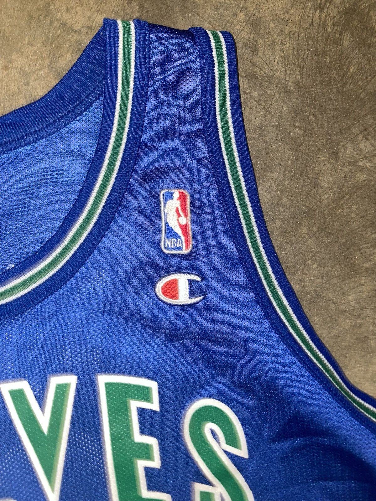 NBA Vintage Kevin Garnett Minnesota timberwolves jersey Size US M / EU 48-50 / 2 - 3 Thumbnail