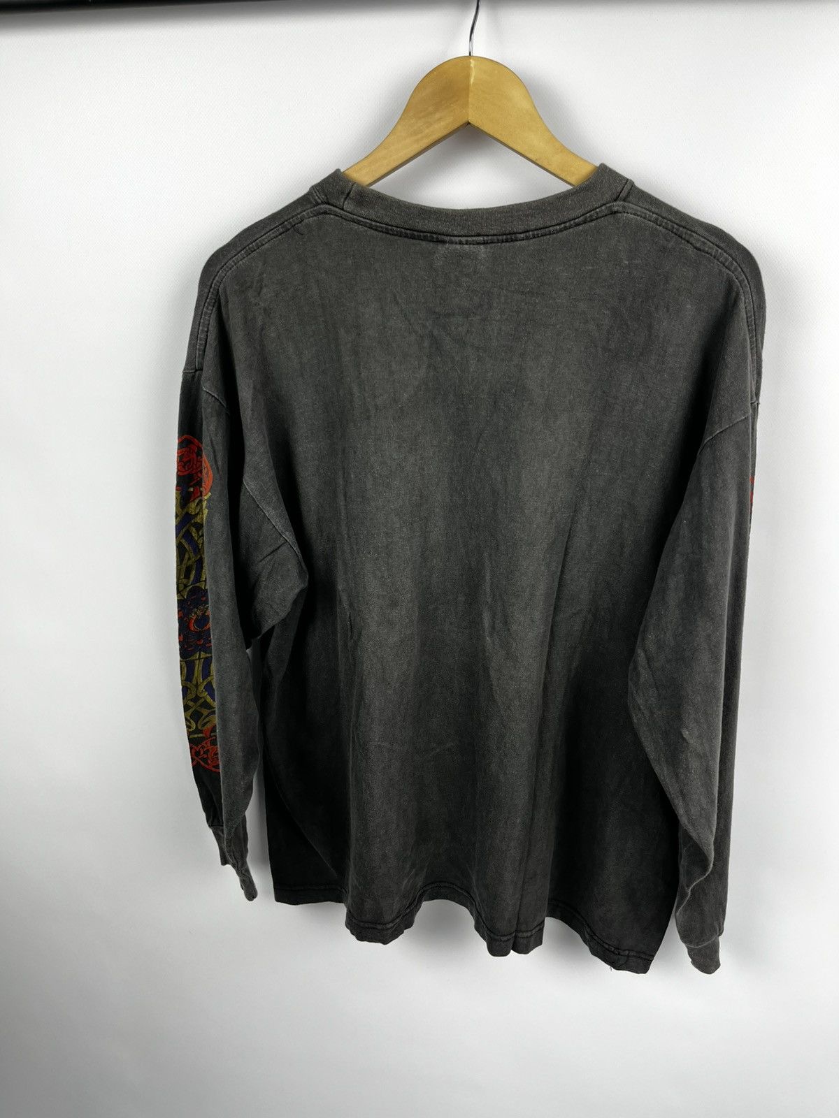 Vintage CELTIC vintage long sleeve 90s black metal Size US XL / EU 56 / 4 - 12 Thumbnail