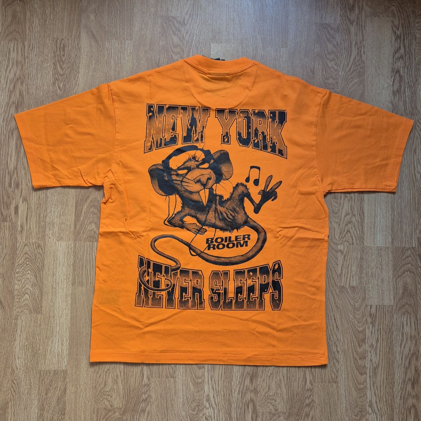 Boiler Room Boiler Room New York City Tee Orange Large Brand New FW25 Size US L / EU 52-54 / 3 - 2 Thumbnail
