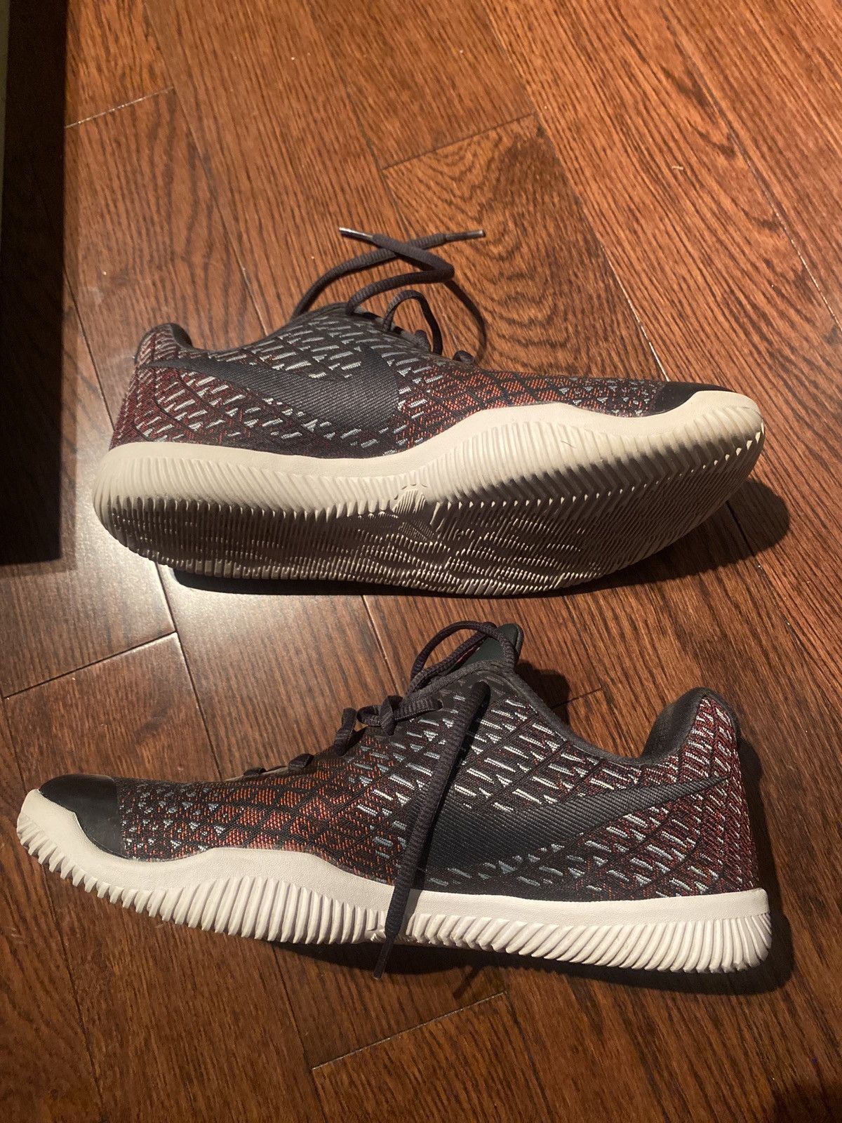 Nike Kobe Mamba Instinct Size US 8.5 / EU 41-42 - 2 Thumbnail