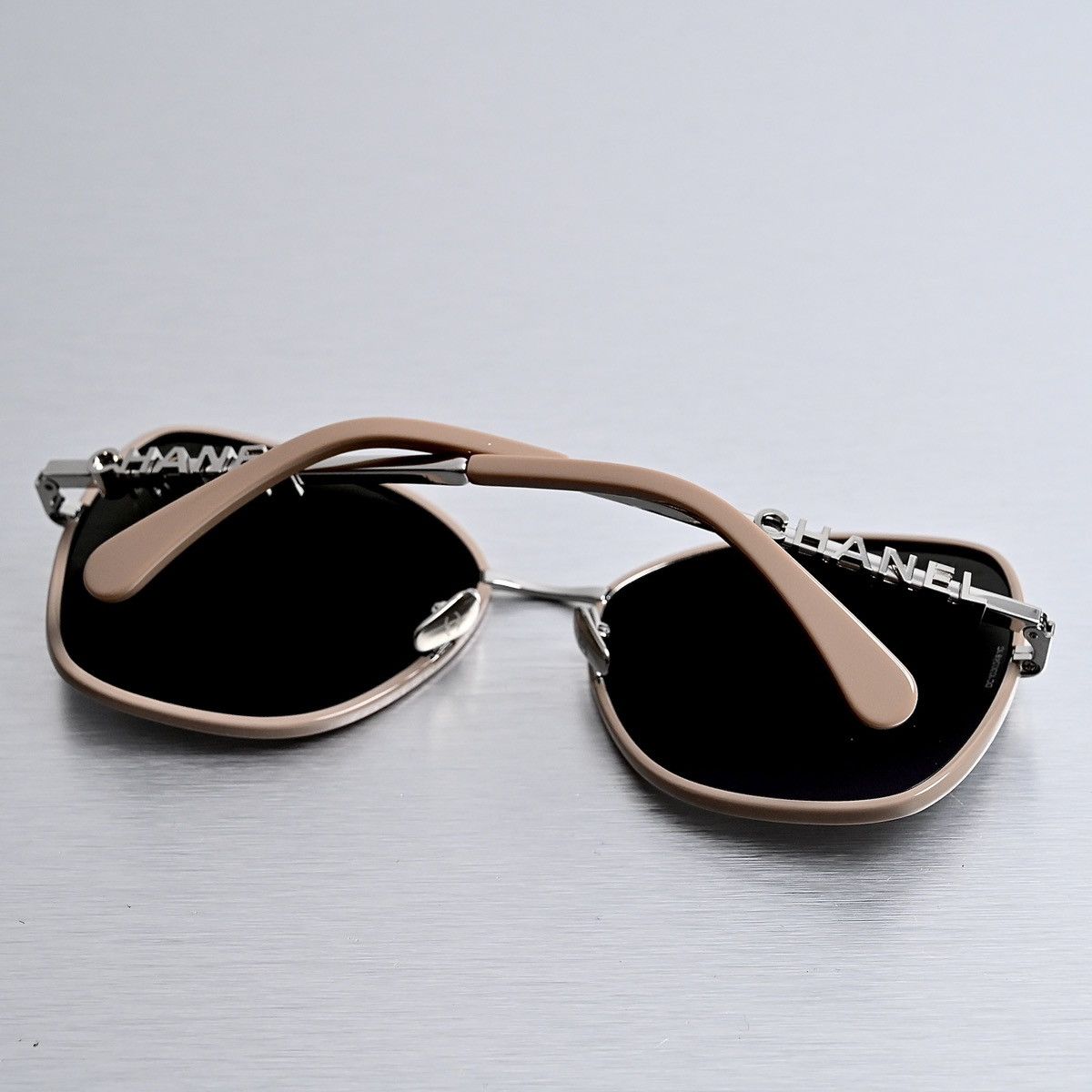Chanel CHANEL 0CH4283 SUNGLASSES Size ONE SIZE - 7 Thumbnail