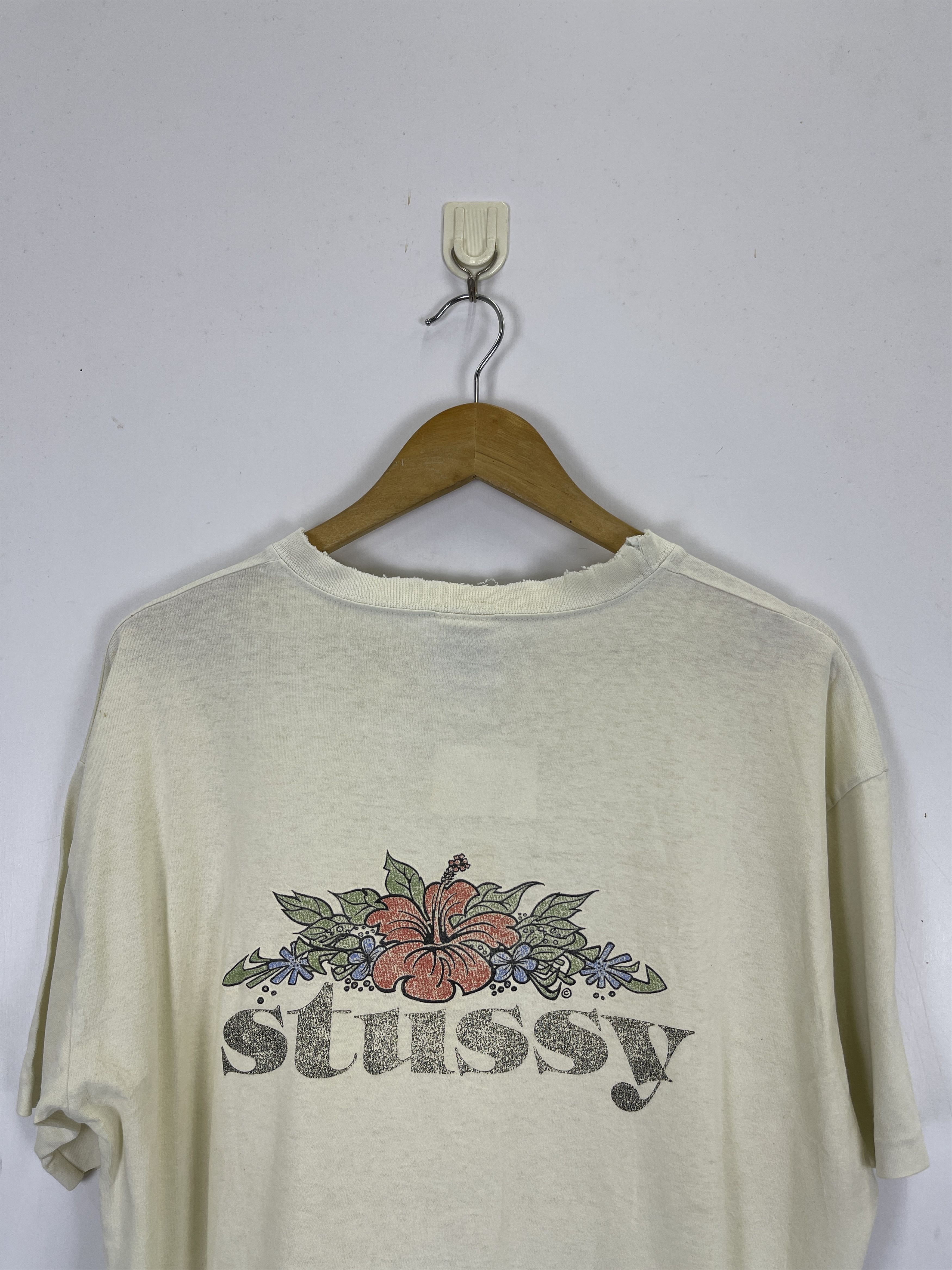Stussy × Vintage Vintage 90s Stussy Big Logo Distressed Tee TA0443 Size US S / EU 44-46 / 1 - 4 Thumbnail