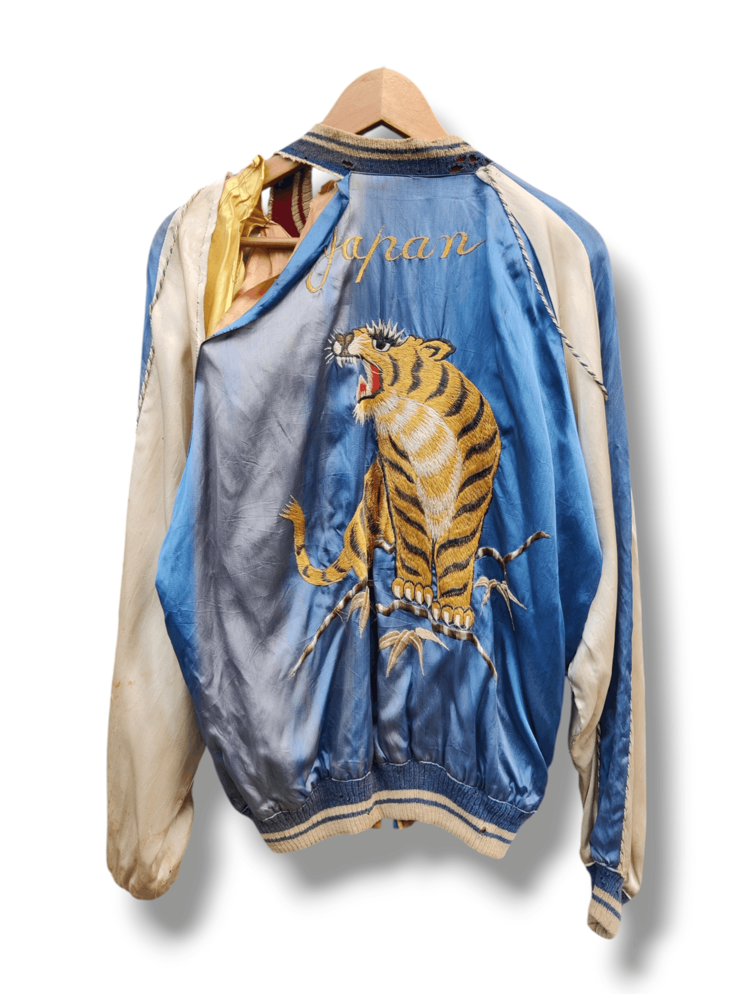 Vintage Vintage Distressed 1950's Sukajan Tiger Embroidery Jacket Size US M / EU 48-50 / 2 - 1 Thumbnail