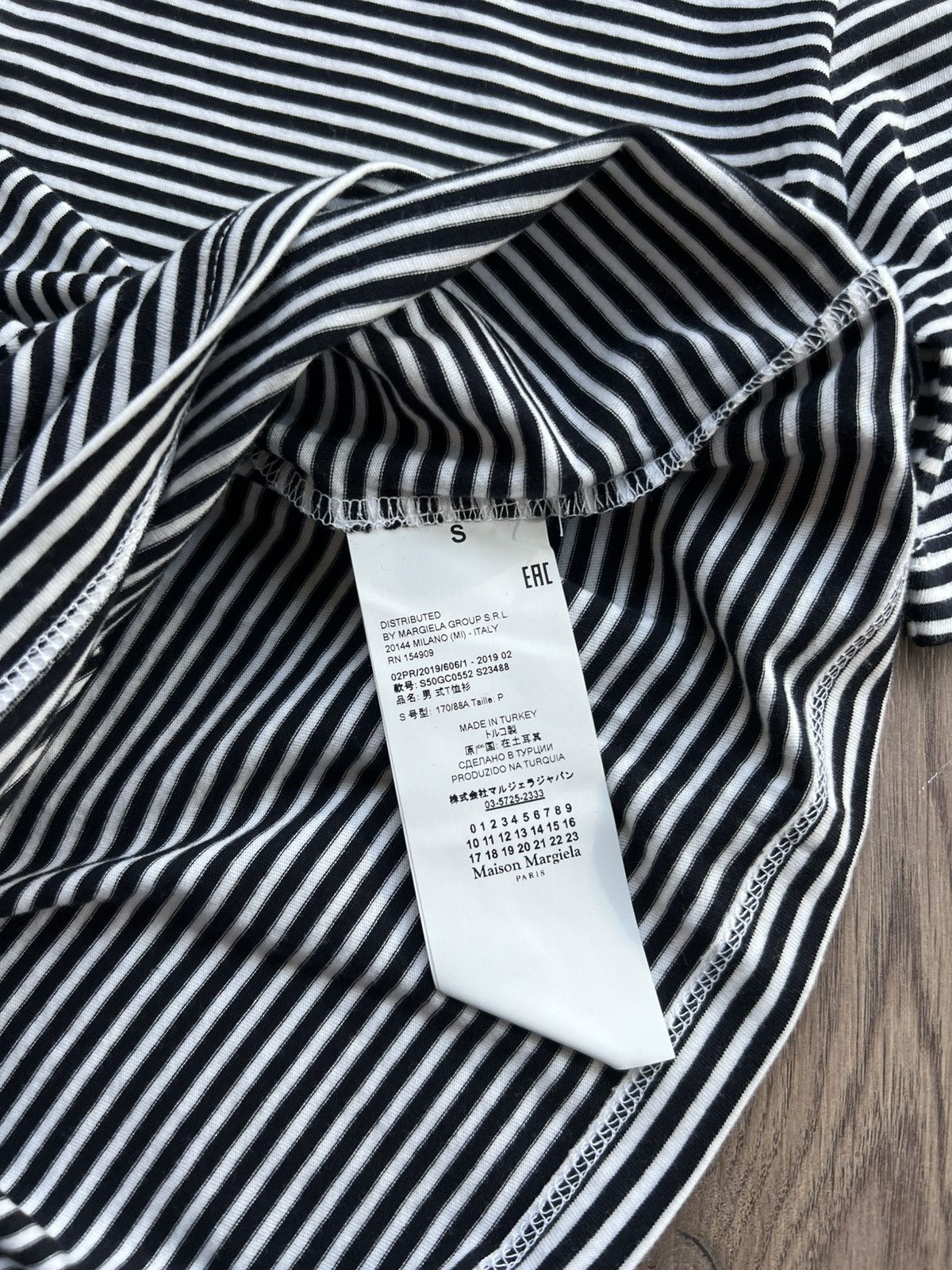 Maison Margiela Maison Margiela Classic Stripe T-Shirt Size US S / EU 44-46 / 1 - 5 Thumbnail