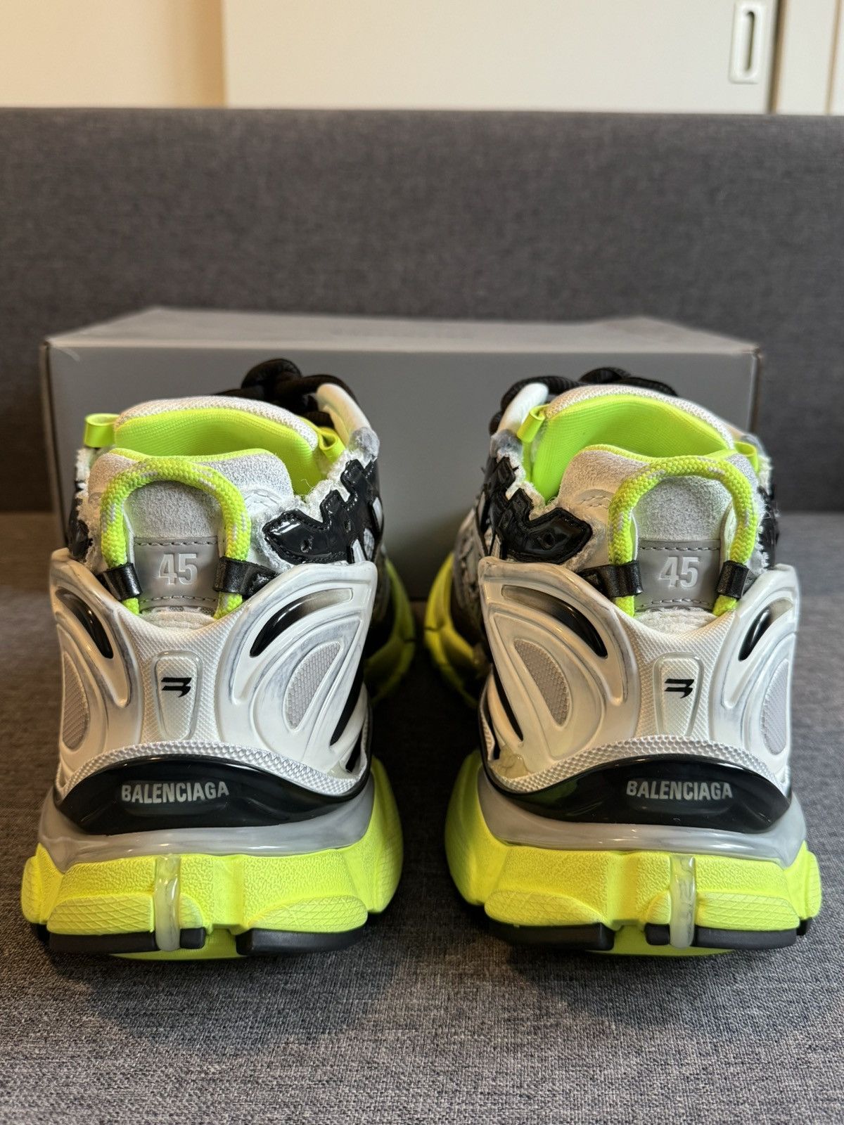 Balenciaga Balenciaga Runner White Neon Size US 12 / EU 45 - 5 Thumbnail