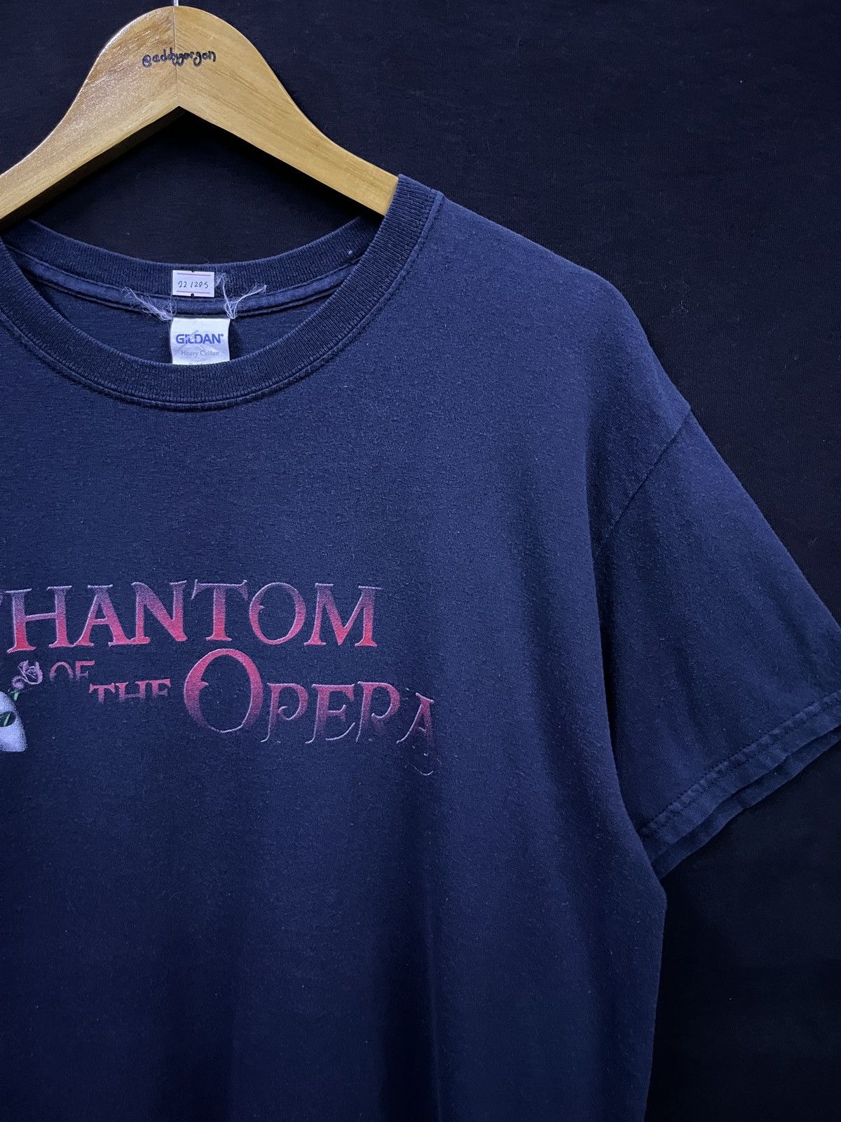 Band Tees VINTAGE THE PHANTOM OF THE OPERA BAND TSHIRT Size US L / EU 52-54 / 3 - 2 Thumbnail