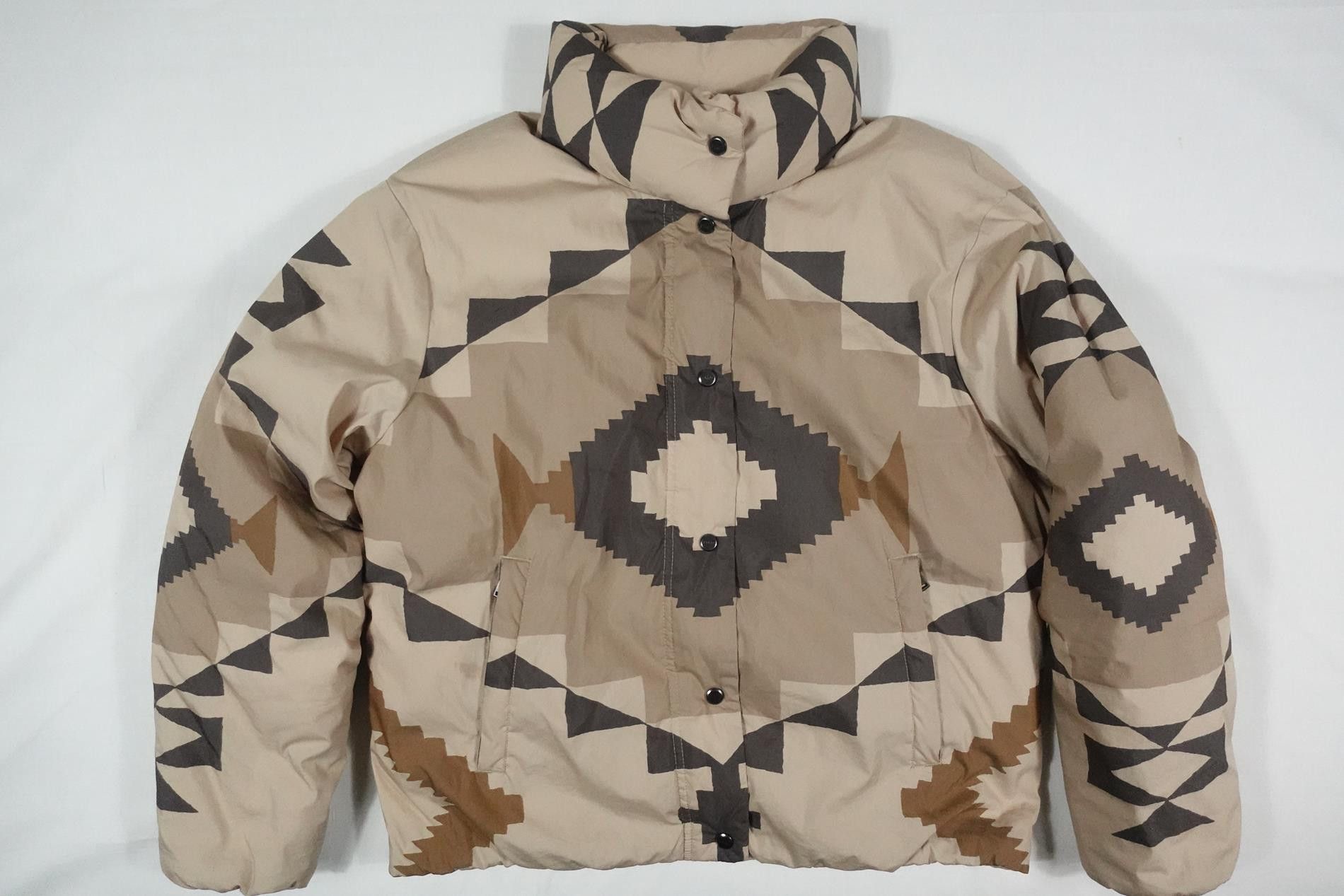 Polo Ralph Lauren Polo Ralph Lauren Jacket Puffer Aztec Navajo Indian Down M Size M / US 6-8 / IT 42-44 - 1 Thumbnail