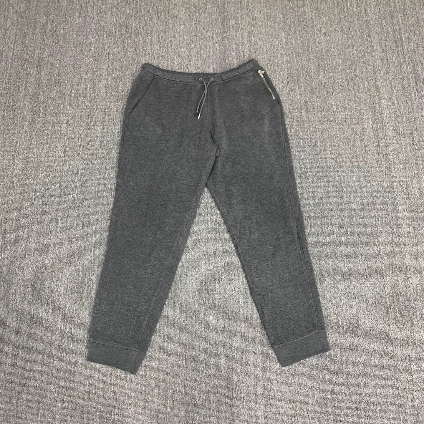 Louis Vuitton LV Gray Chinos M 9/10 Size US 32 / EU 48 - 1 Thumbnail