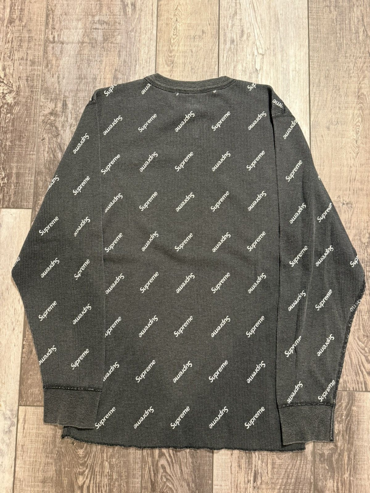 Supreme Supreme Velour Diagonal Logo L/S Thermal Top Large Size US L / EU 52-54 / 3 - 2 Thumbnail