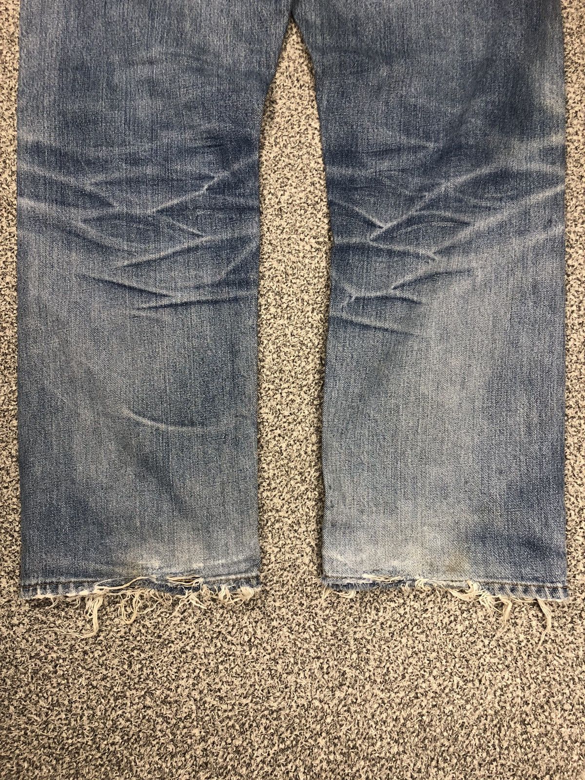 Japanese Brand × Levi's × Vintage Vintage 90s Distressed Levis 551 ZXX Salvage Jeans Size US 32 / EU 48 - 12 Thumbnail