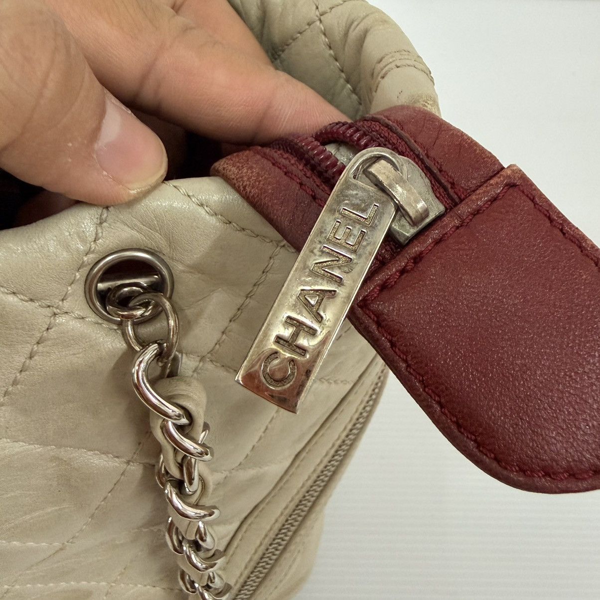 Chanel Chanel Cambon Silver Leather Chain Shoulder Bag Size ONE SIZE - 13 Thumbnail